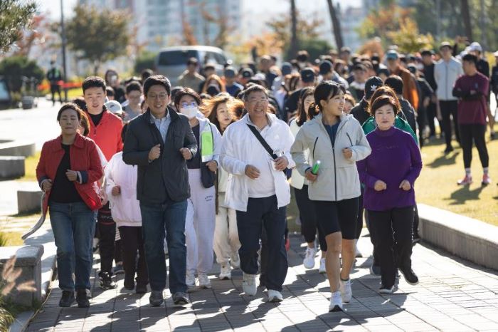 “우리 함께 지구 온도 낮춰요” - ‘2023 함께 뛰는 제로광진 3K’ 개최