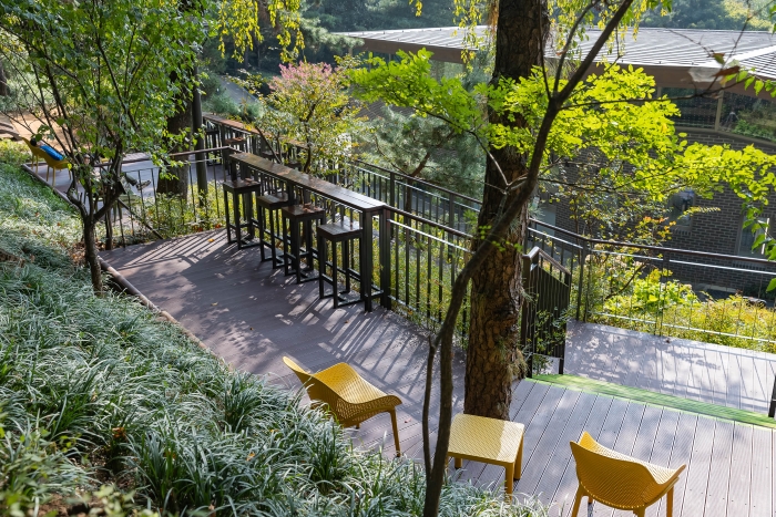 ‘아차산 숲속 책마당’ 조성