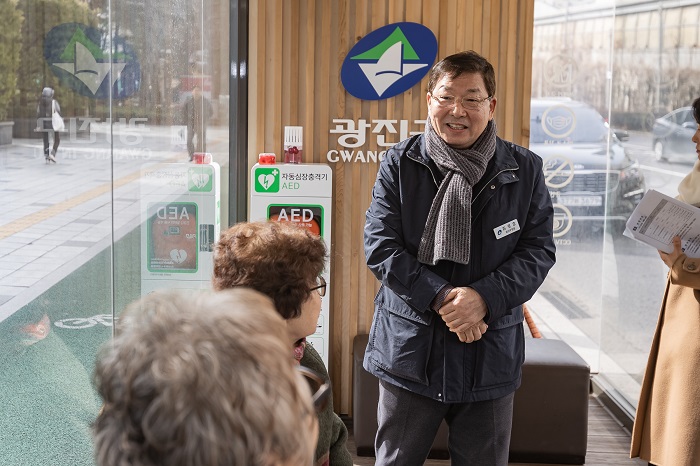 “쾌적하고 편안한 광진 살피기”  - ‘스마트 휴 쉼터’ 점검 나서