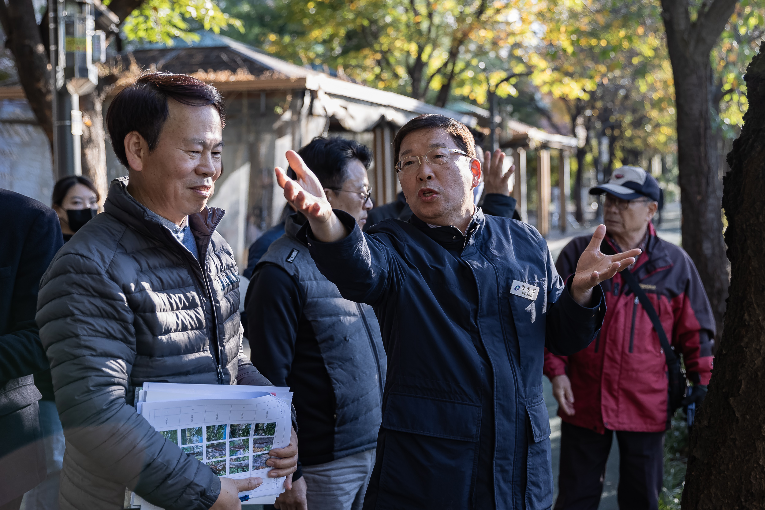 20231107-중랑천 벚나무.수국특화길 조성 현장방문 231107_0268_G_222453.jpg