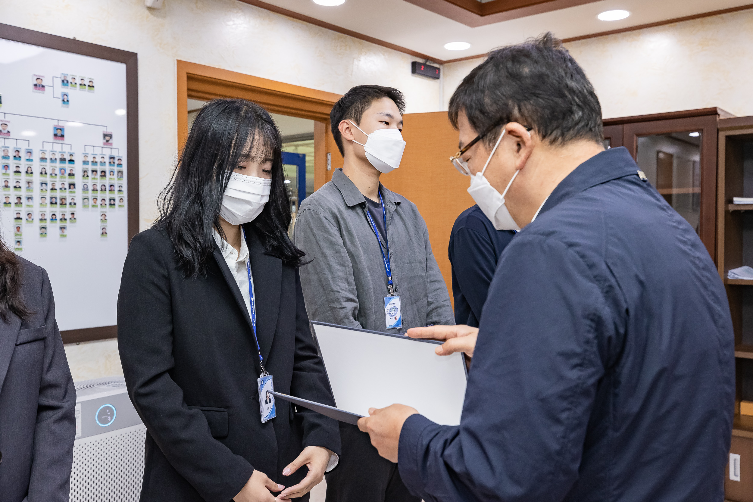 20220928-신규공무원 임명장 수여 220928-0602_G_165112.jpg