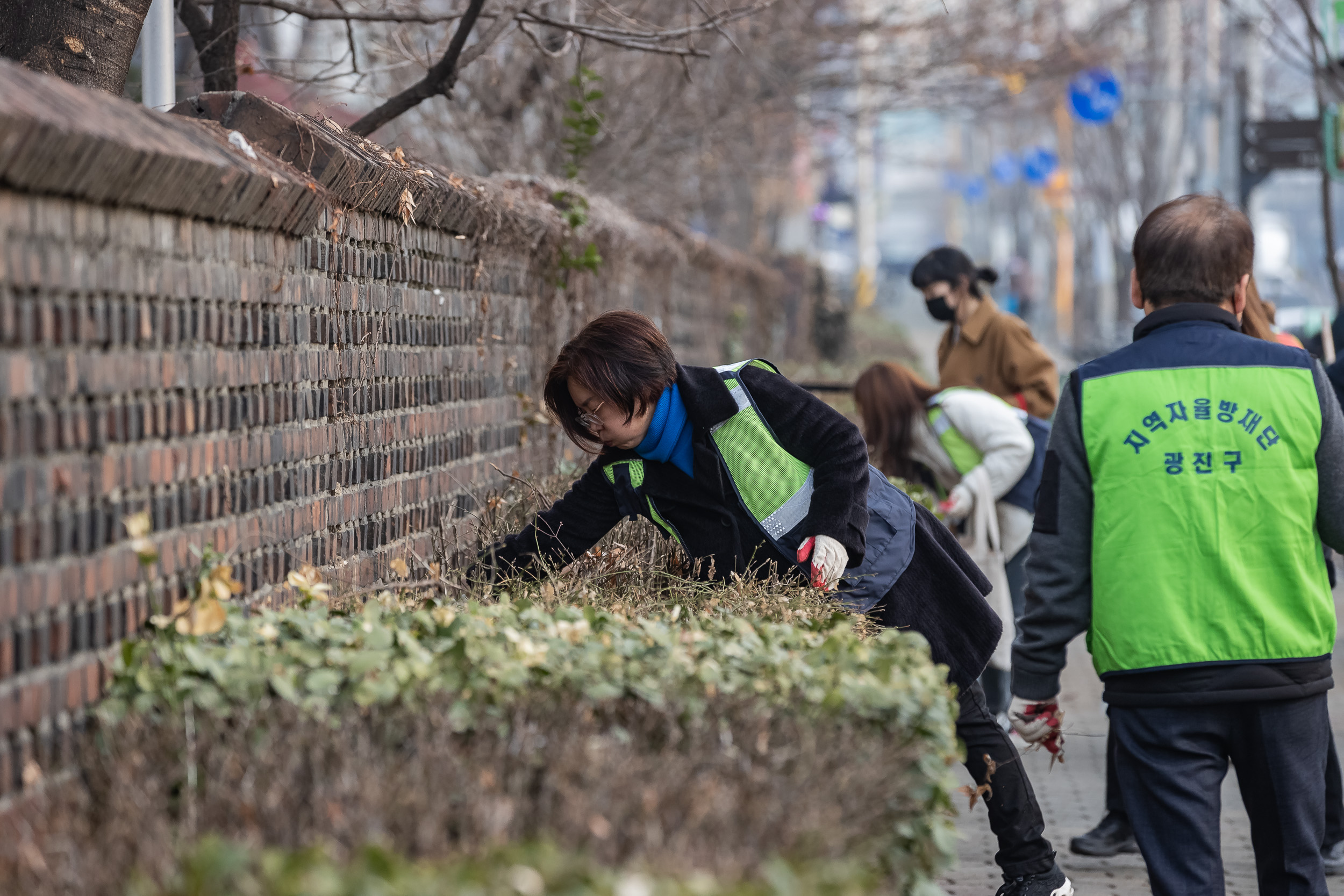 20230310-제9회 주민과 함께하는 골목청소-자양3동 230310-0789_G_173513.jpg