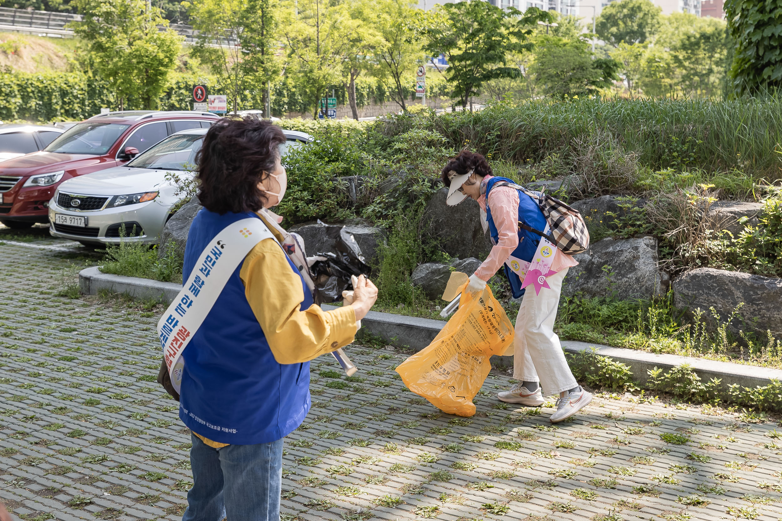 20230509-바르게살기운동 광진구협의회 국토대청결 운동 230509-0193_G_100043.jpg