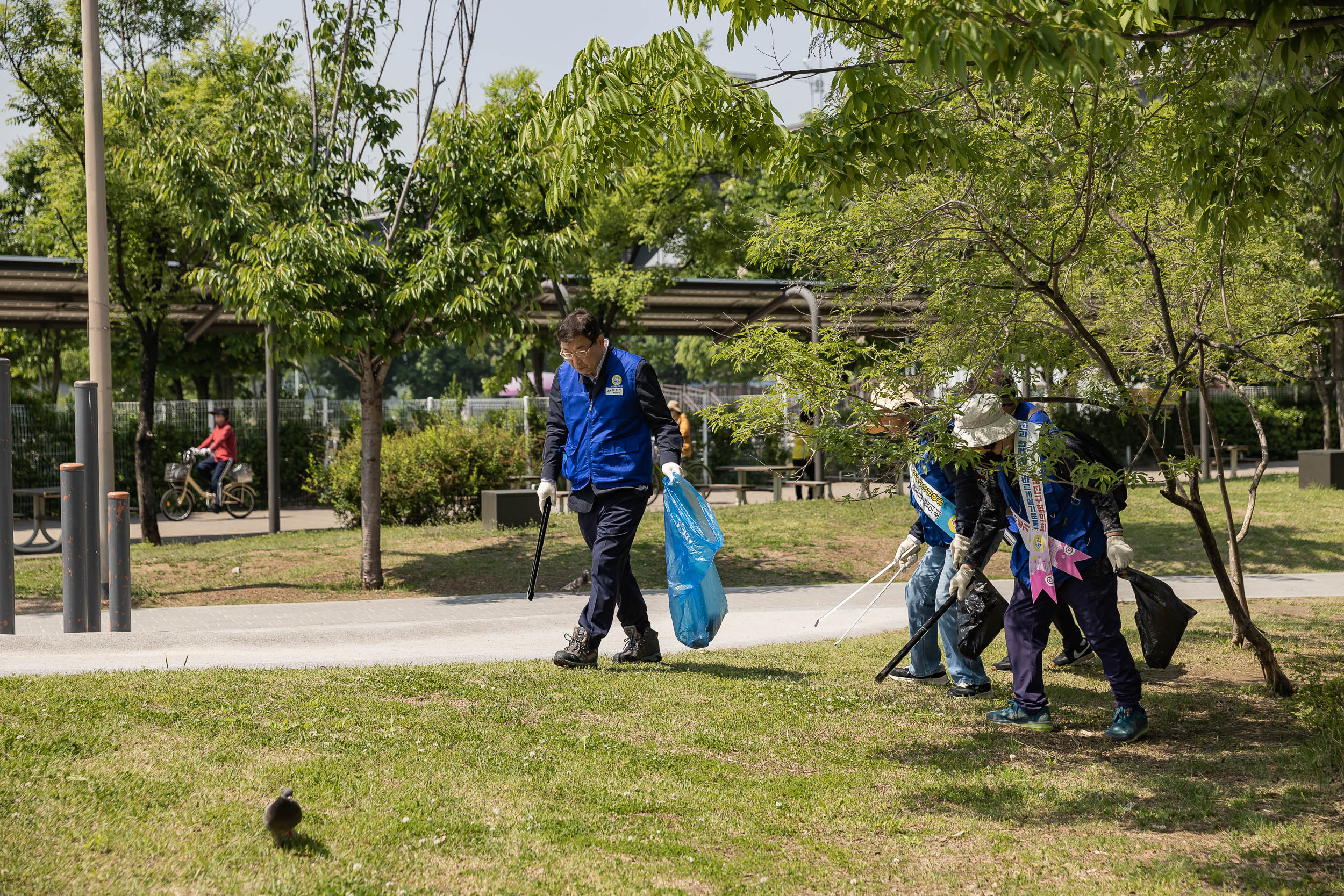 20230509-바르게살기운동 광진구협의회 국토대청결 운동 230509-0268_G_100045.jpg