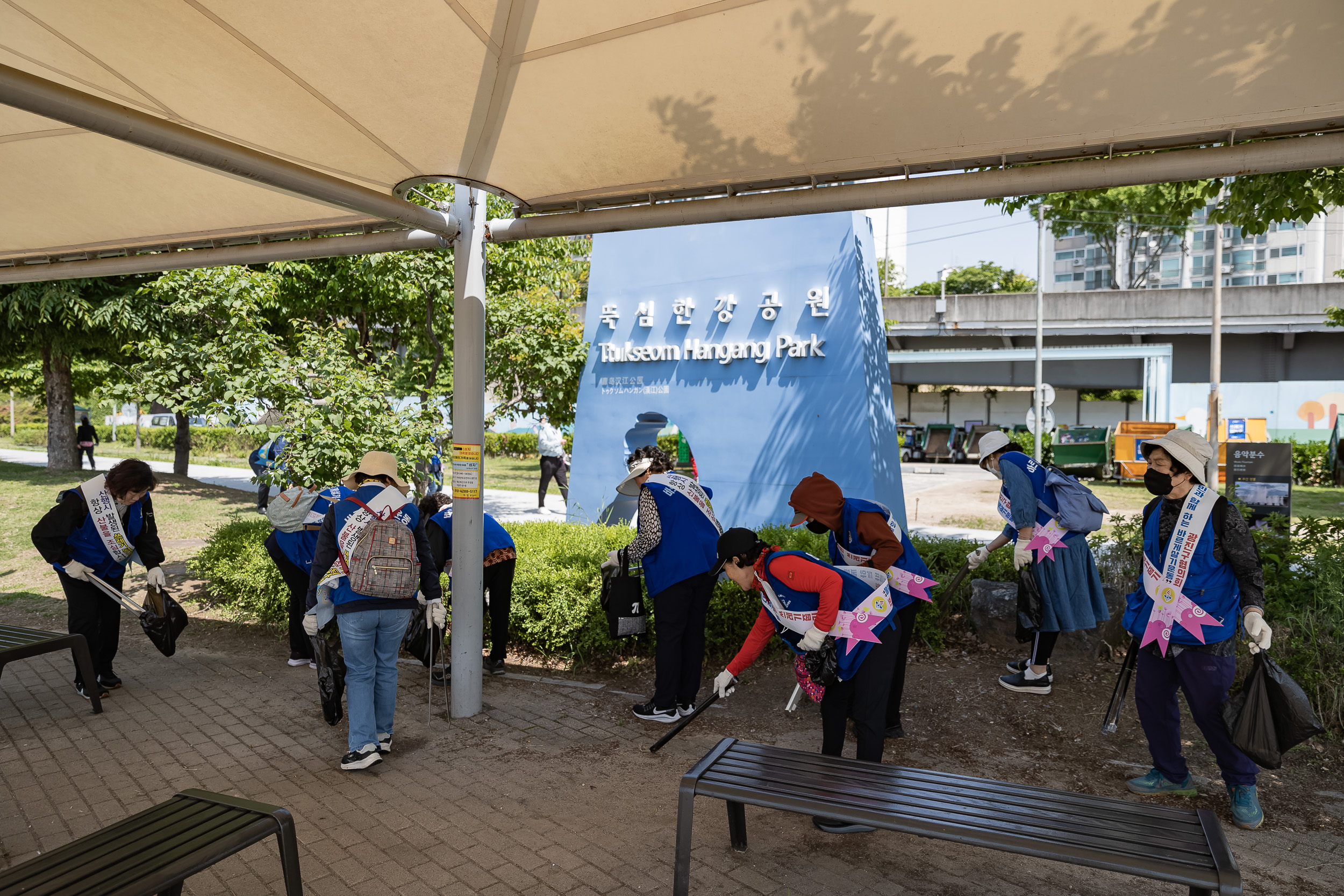 20230509-바르게살기운동 광진구협의회 국토대청결 운동 230509-0524_G_100048.jpg