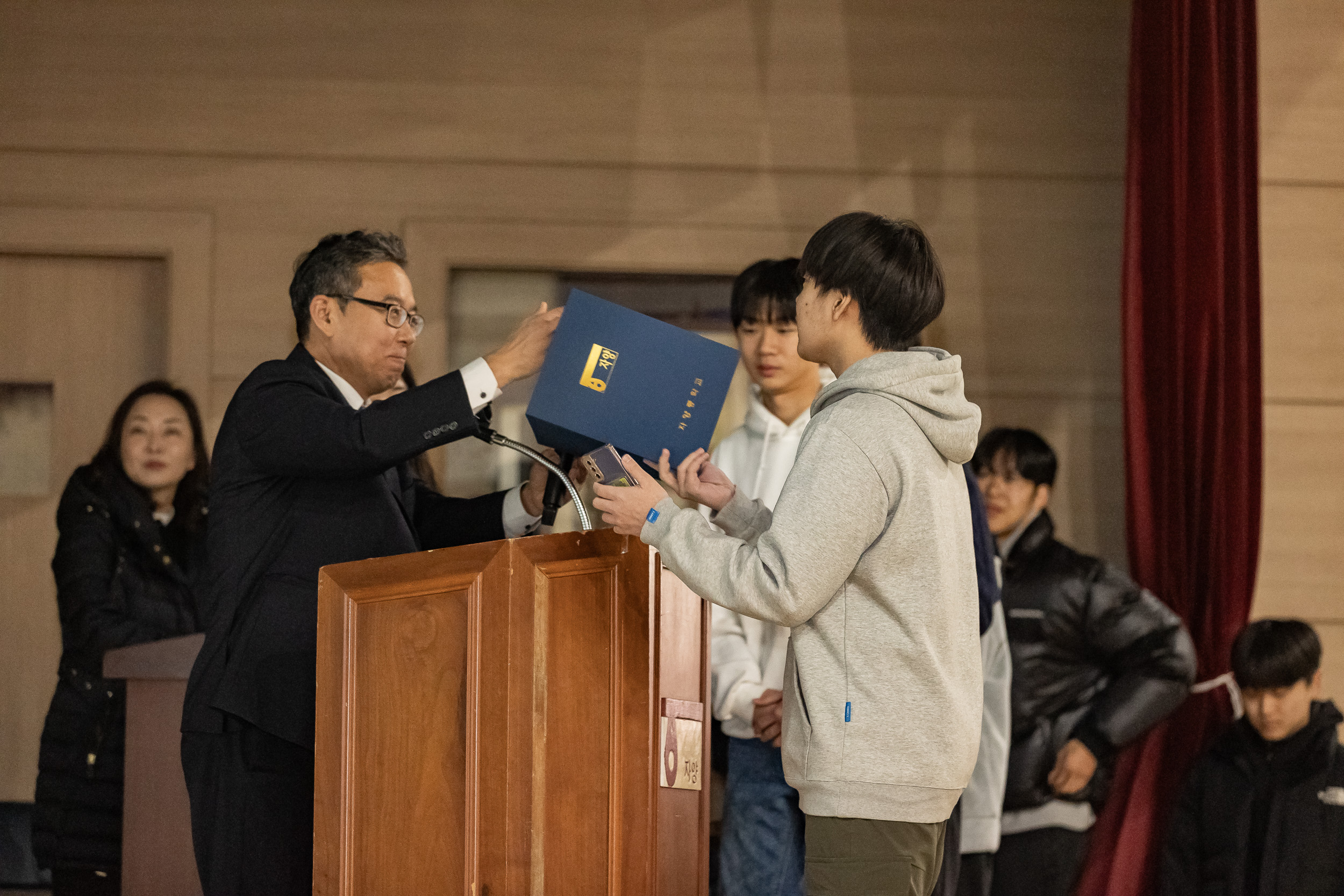 20250109-자양중학교 졸업식 2025109_6438_G_170410.jpg