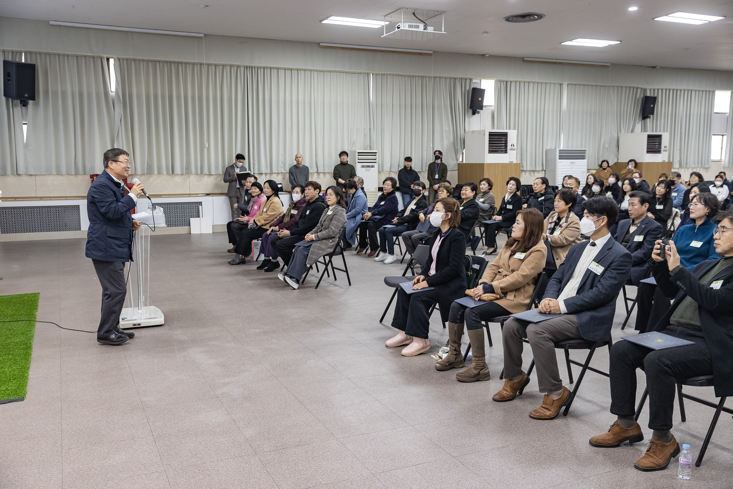20250121-2025년 1월 정기 구민표창 수여식 2025121_6027_G_203735.jpg