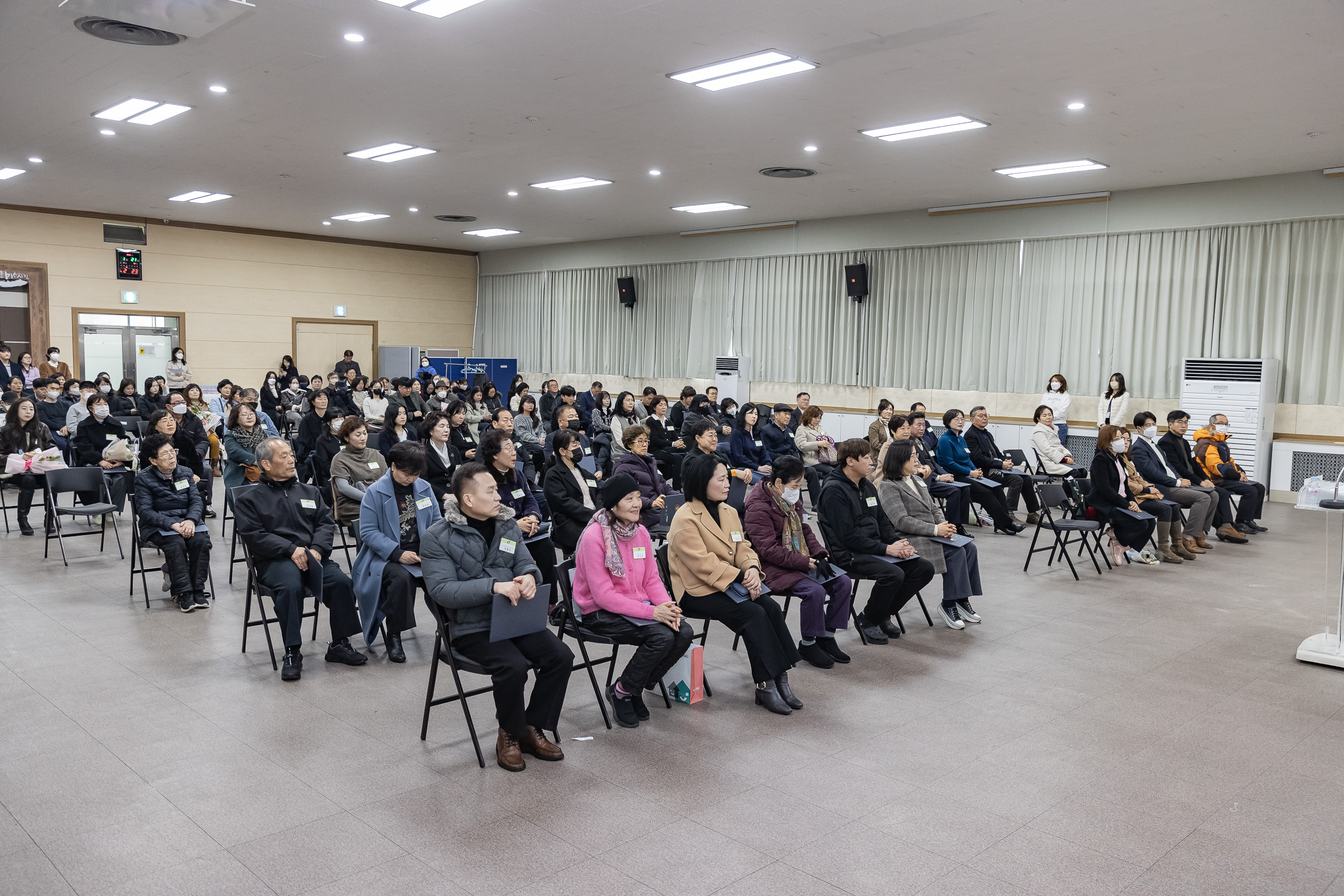 20250121-2025년 1월 정기 구민표창 수여식 2025121_6061_G_203737.jpg