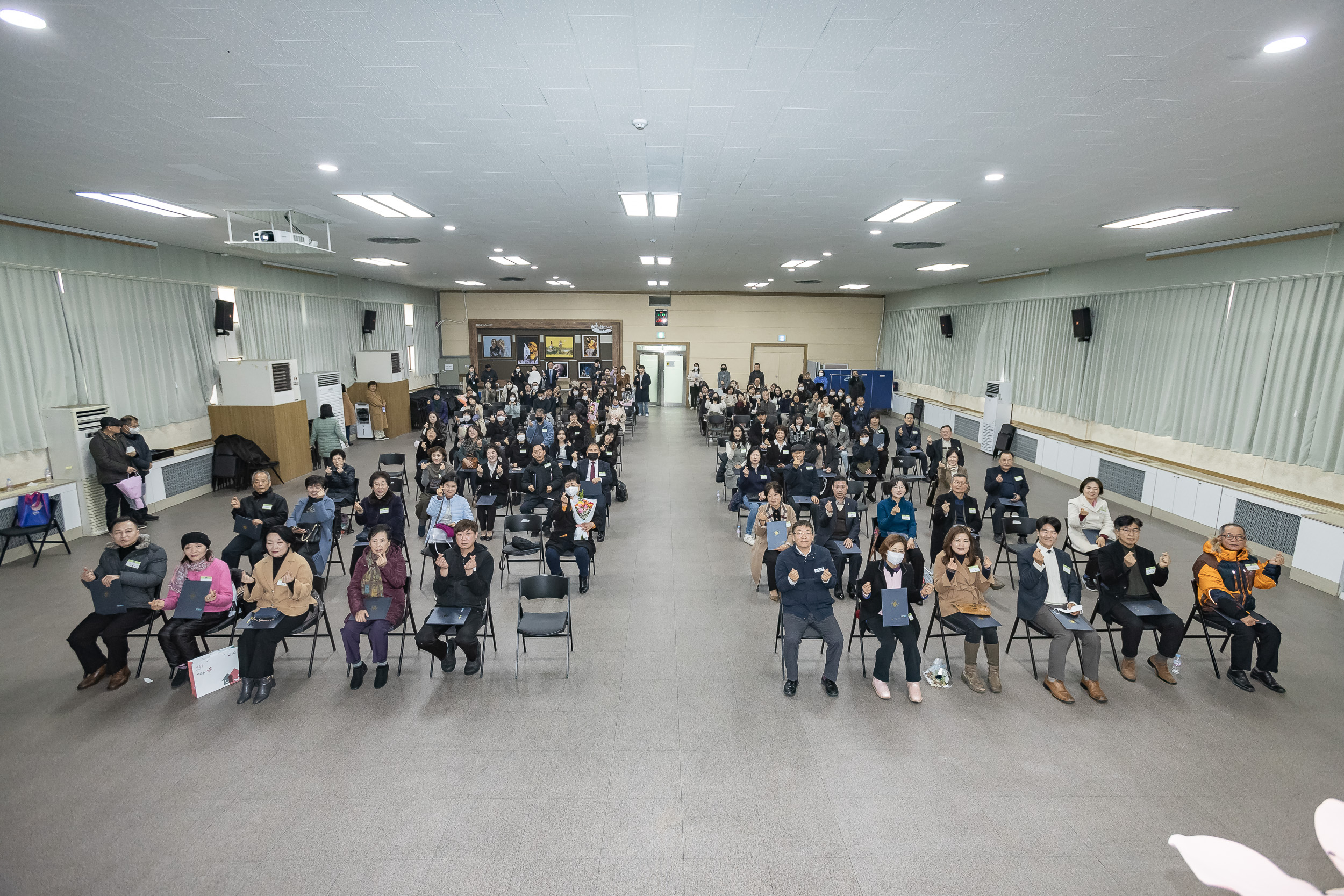 20250121-2025년 1월 정기 구민표창 수여식 2025121_6125_G_203738.jpg