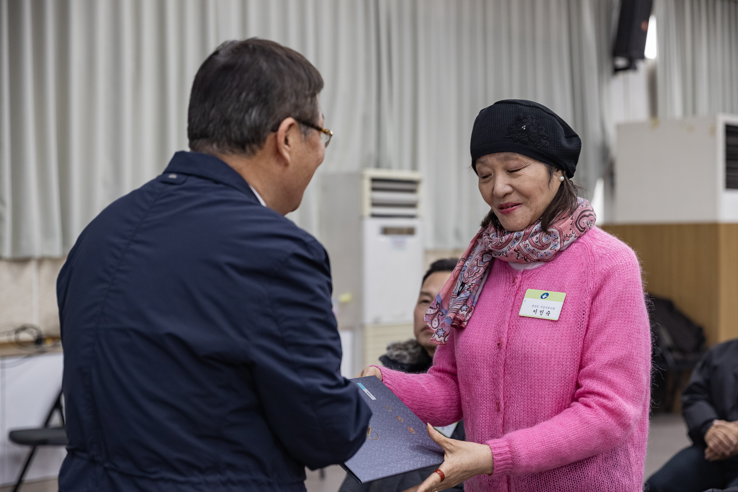 20250121-2025년 1월 정기 구민표창 수여식 2025121_5281_G_203721.jpg