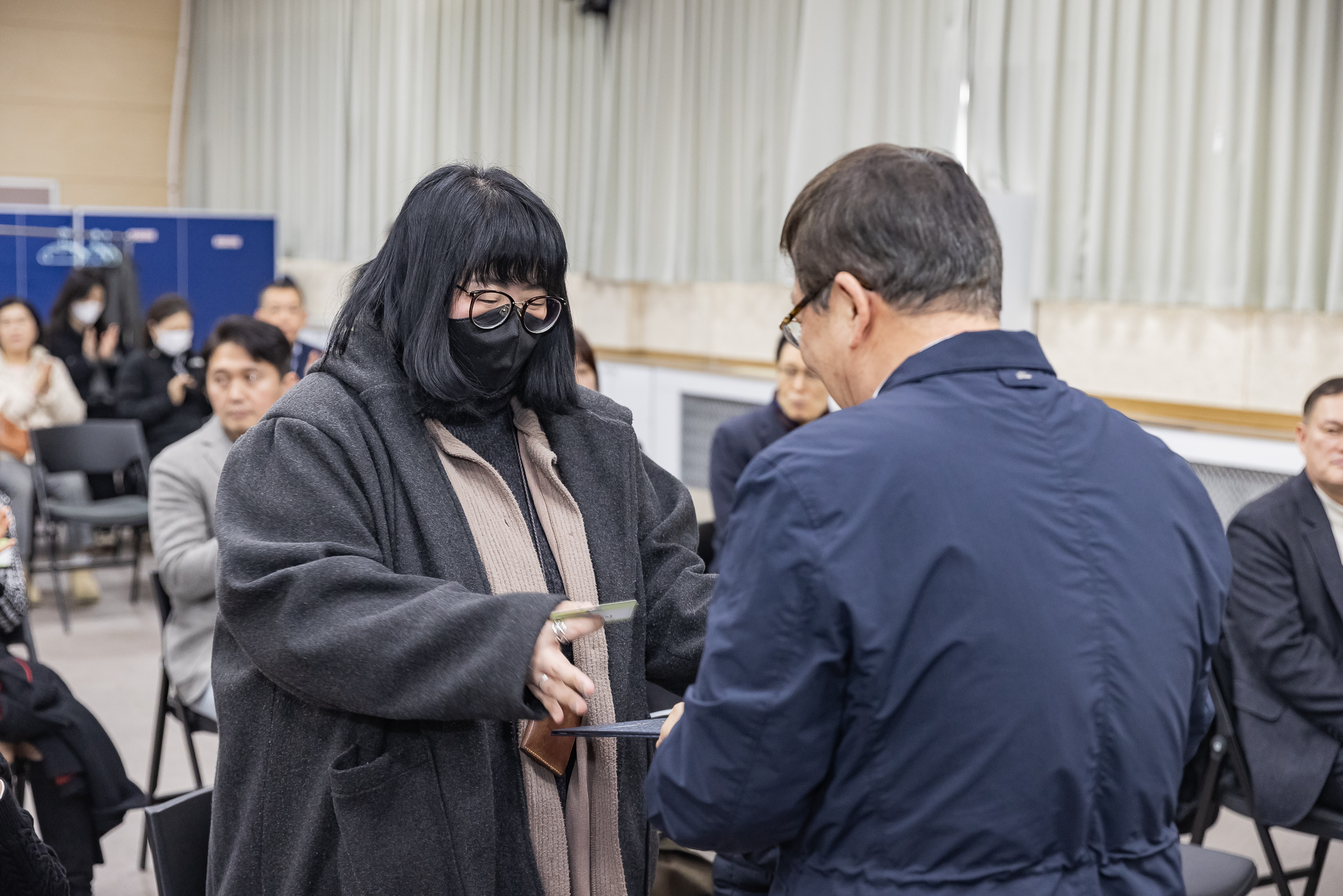 20250121-2025년 1월 정기 구민표창 수여식 2025121_5724_G_203730.jpg