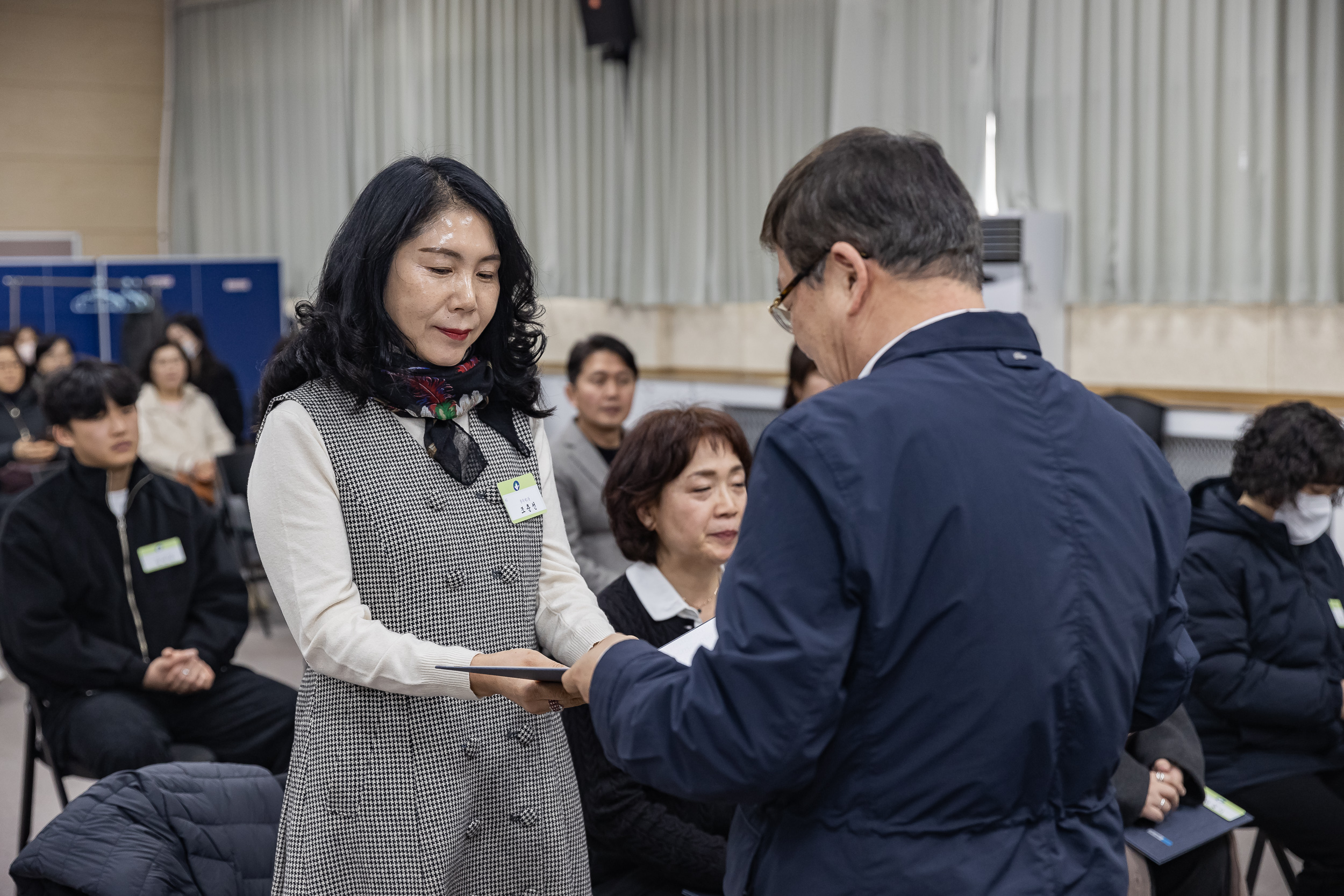 20250121-2025년 1월 정기 구민표창 수여식 2025121_5741_G_203730.jpg