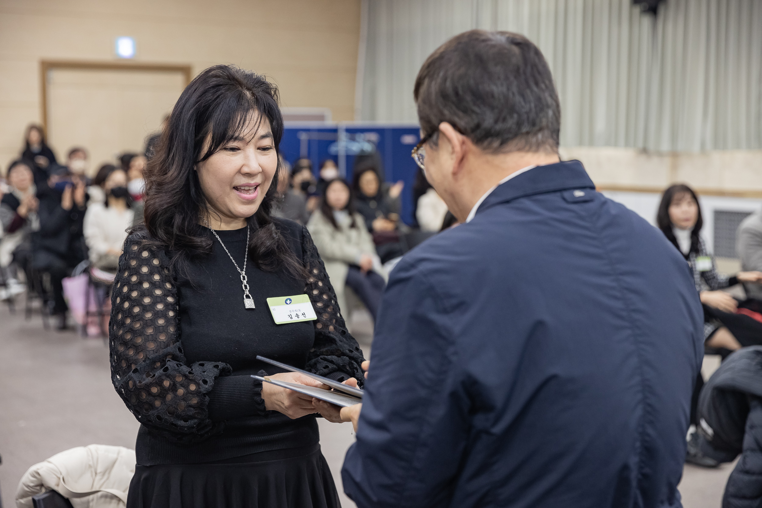 20250121-2025년 1월 정기 구민표창 수여식 2025121_5761_G_203731.jpg