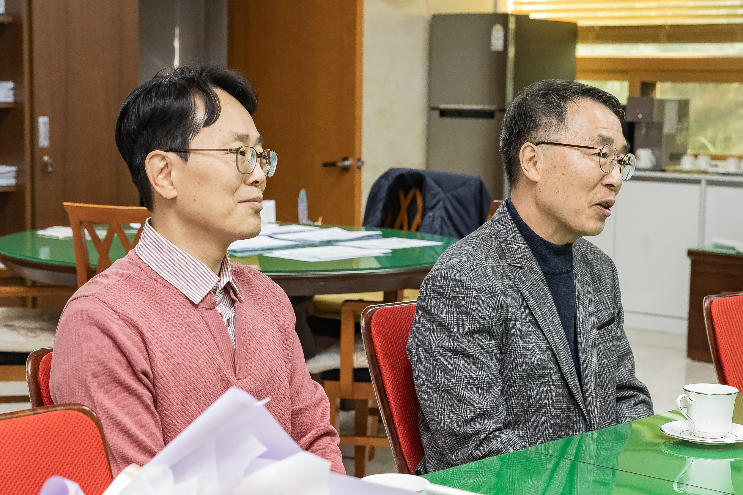 20250108-광진시니어클럽 관장 감사패 수여 2025108_5469_G_170146.jpg