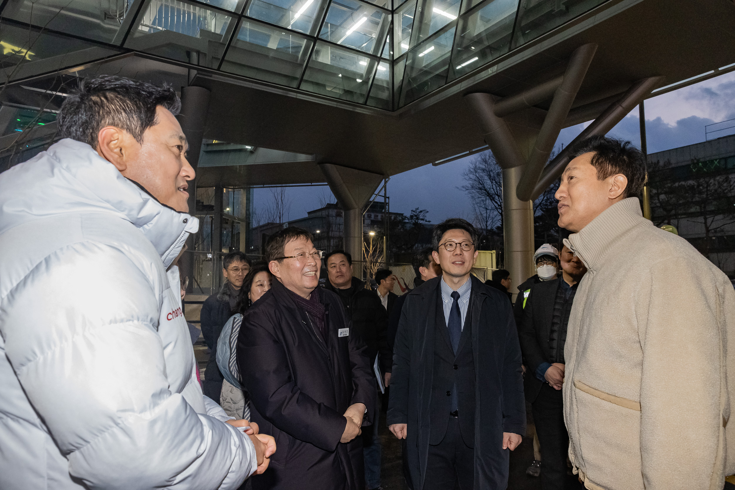 20250212-구의역 야간경관 개선 현장시찰 20250212-1647-구의역 야간경관 현장시찰_G_211119.jpg