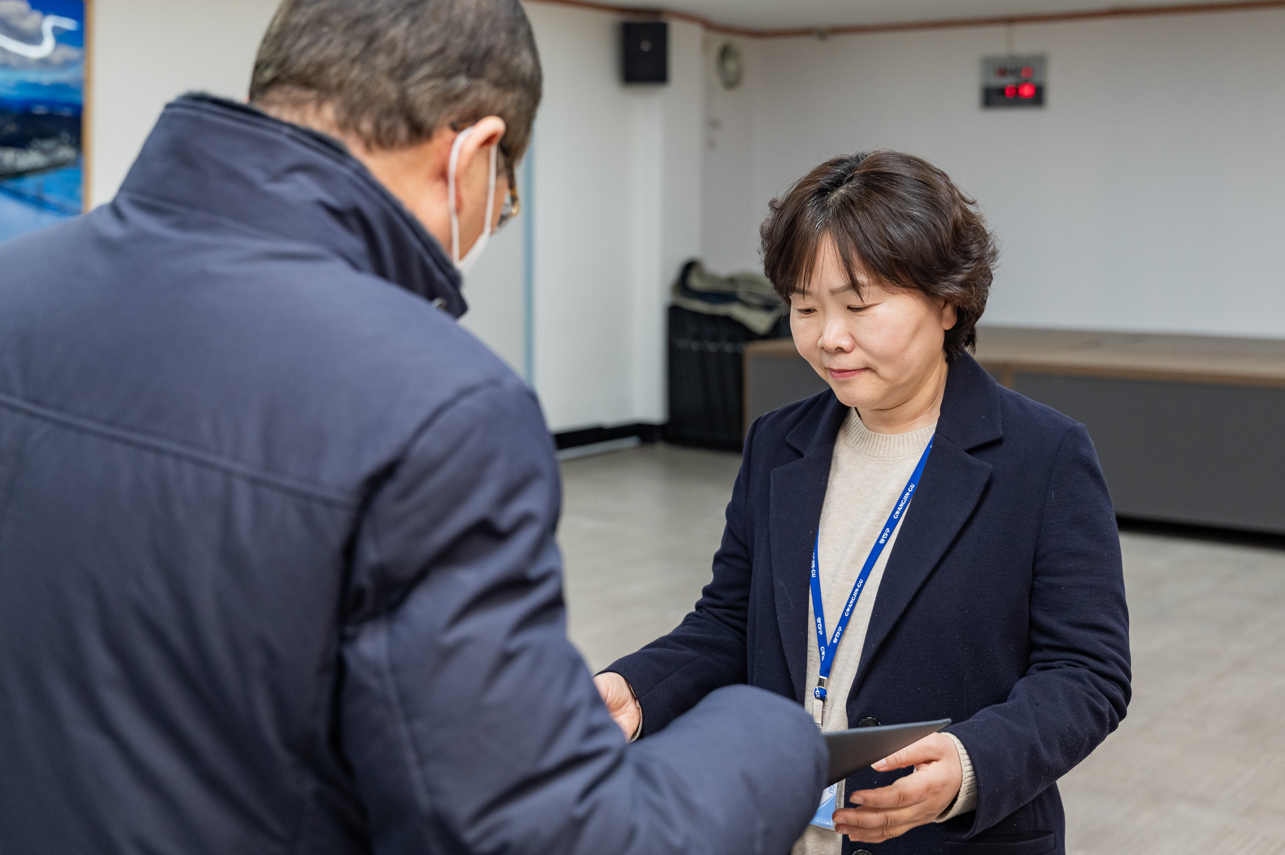 20250221-2025년 상반기 사무관 승진 임명장 수여식 20250221-8040_L_131605.jpg