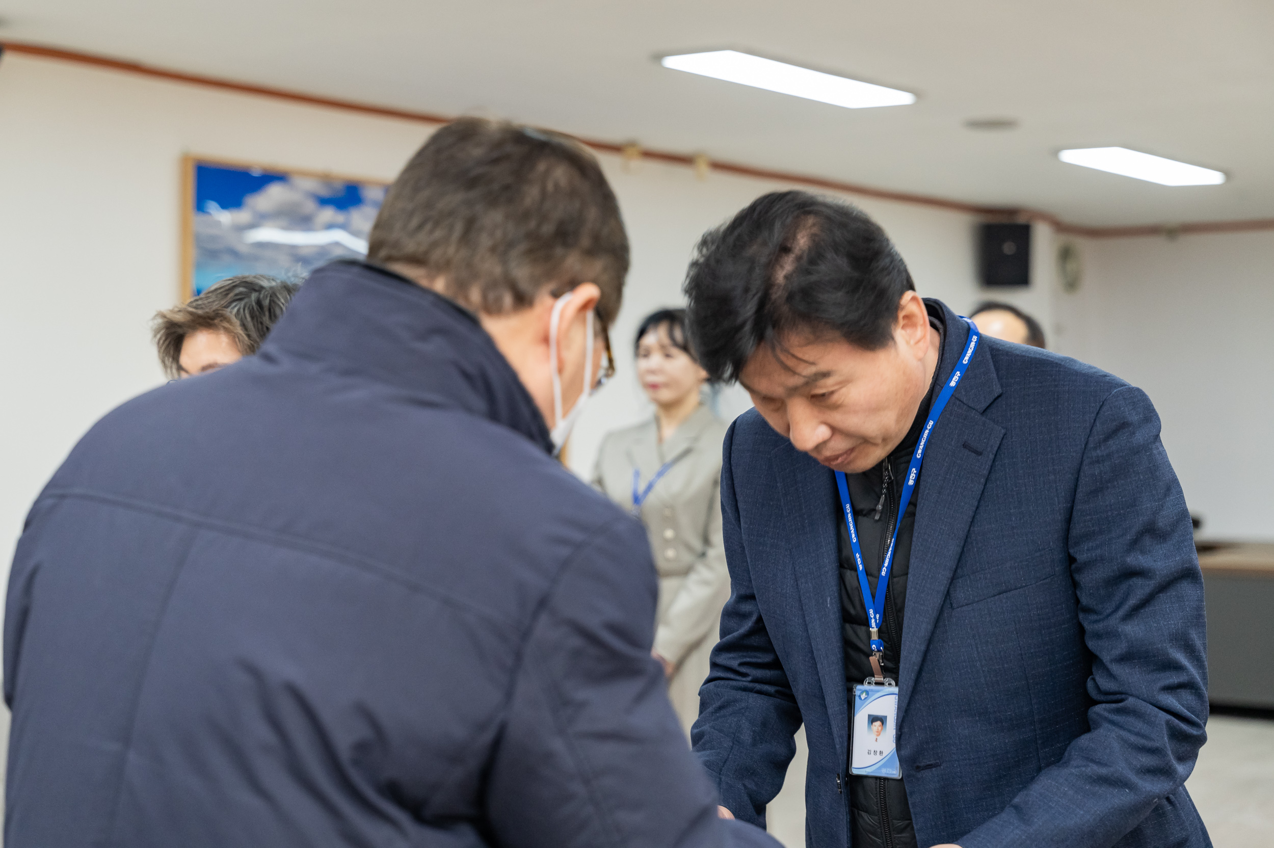 20250221-2025년 상반기 사무관 승진 임명장 수여식 20250221-8022_L_131604.jpg