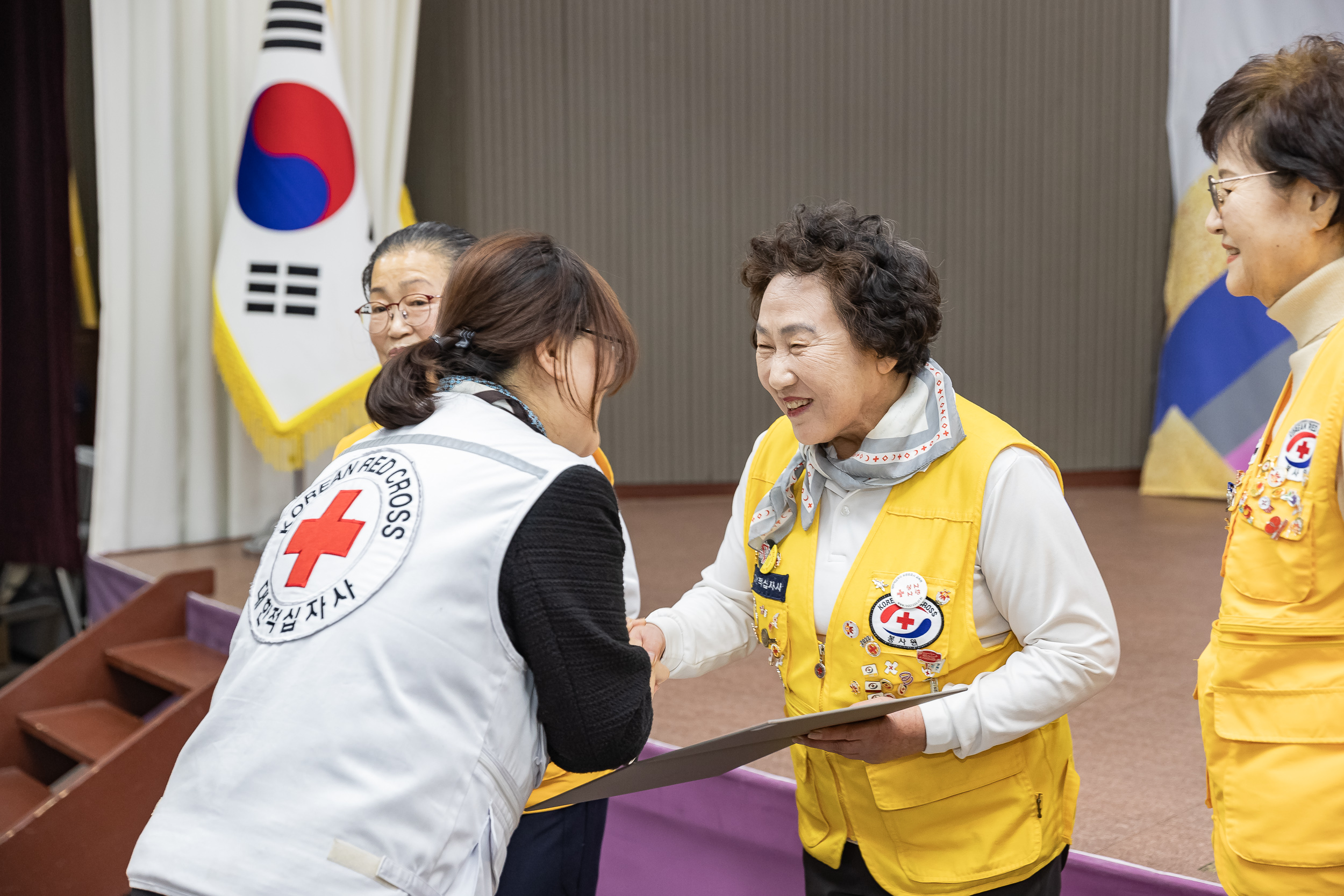 20241217-대한적십자봉사회 광진구지구협의회 적십자 가족의 날 20241217_7602_G_195605.jpg