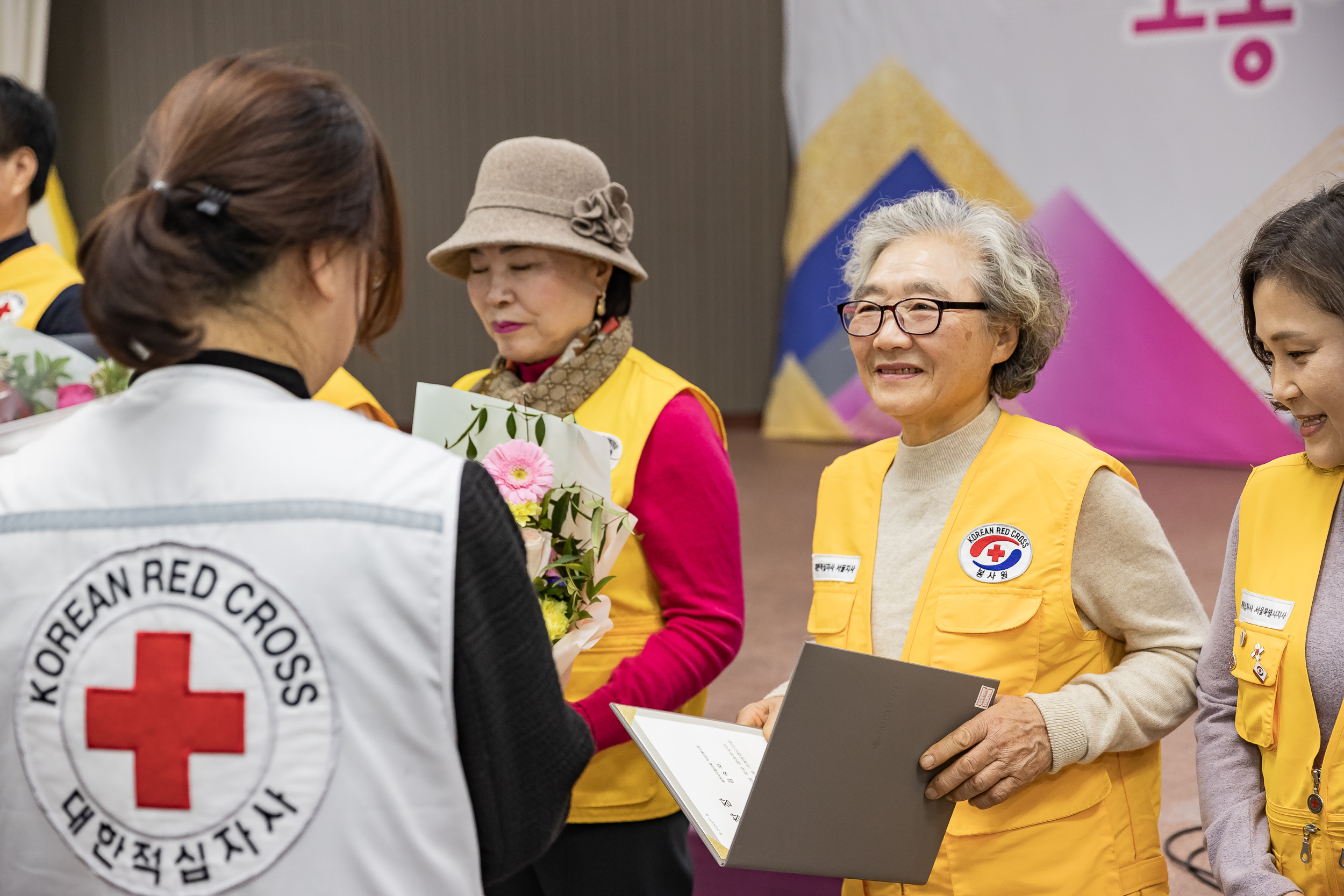 20241217-대한적십자봉사회 광진구지구협의회 적십자 가족의 날 20241217_7717_G_195608.jpg
