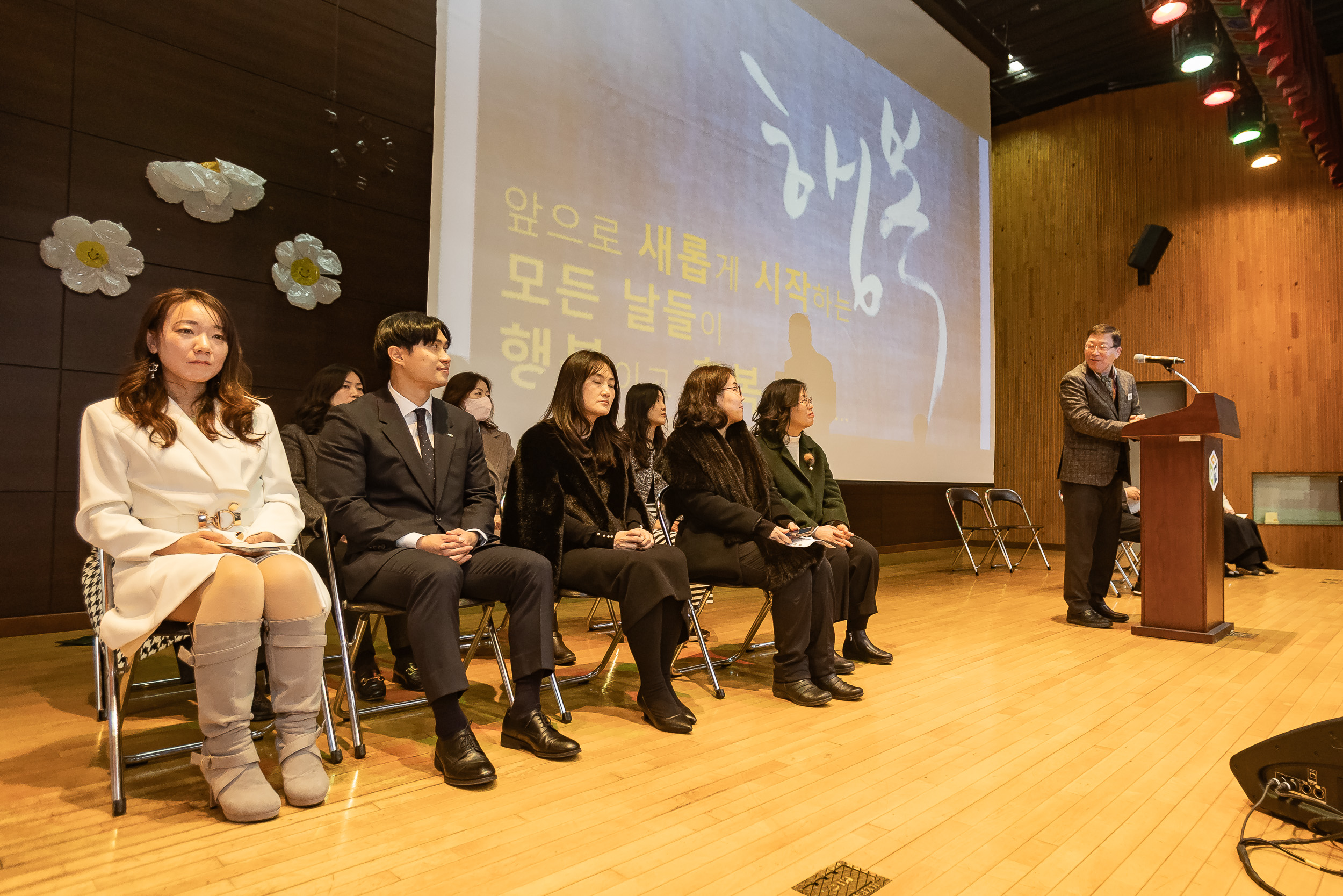 20250110-제40회 용곡중학교 졸업식 2025110_7079_G_170530.jpg