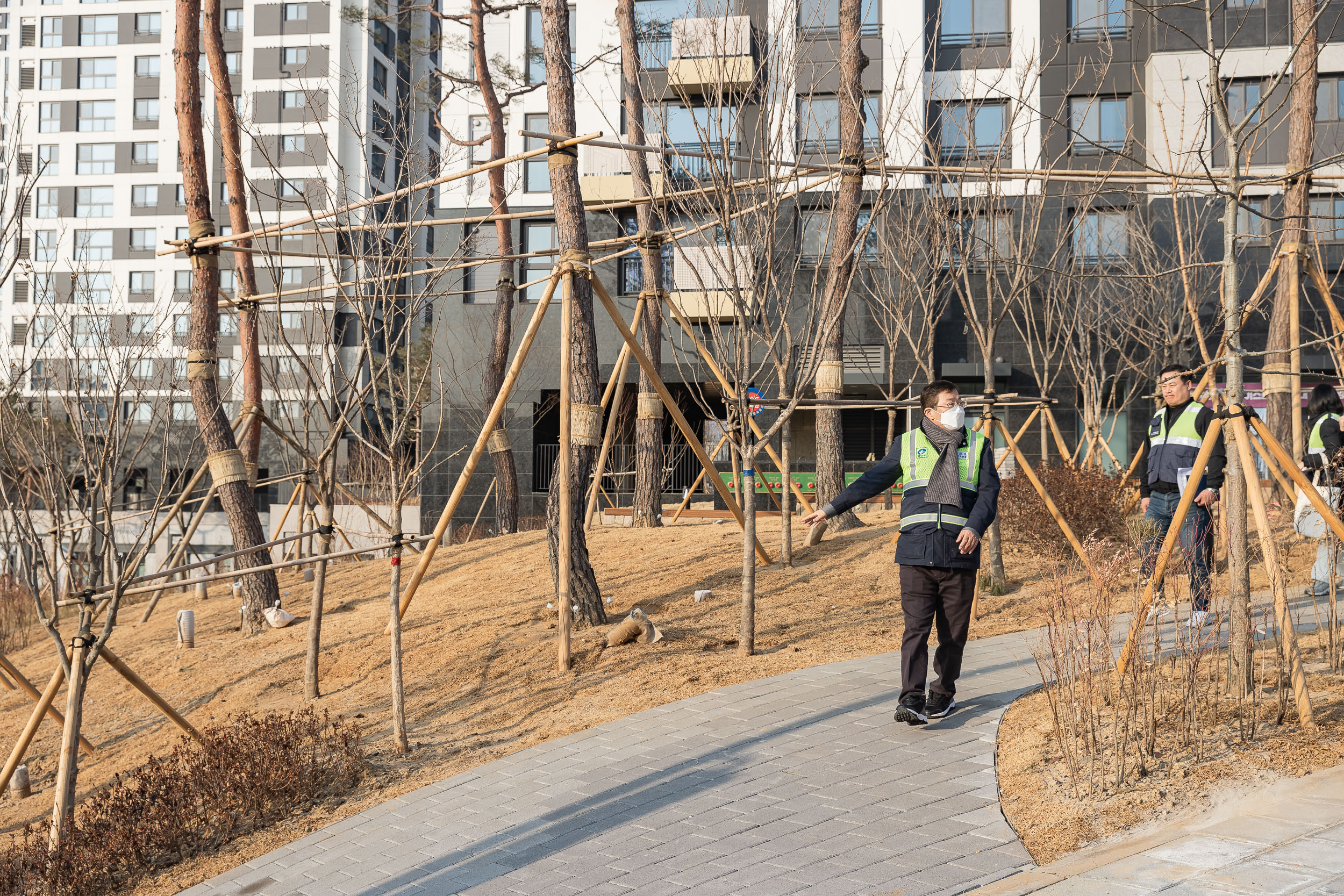 20250228-자양1재정비촉진구역 개학 대비 안전한 통학로 확보를 위한 현장점검 20250228-13198_L_192756.jpg