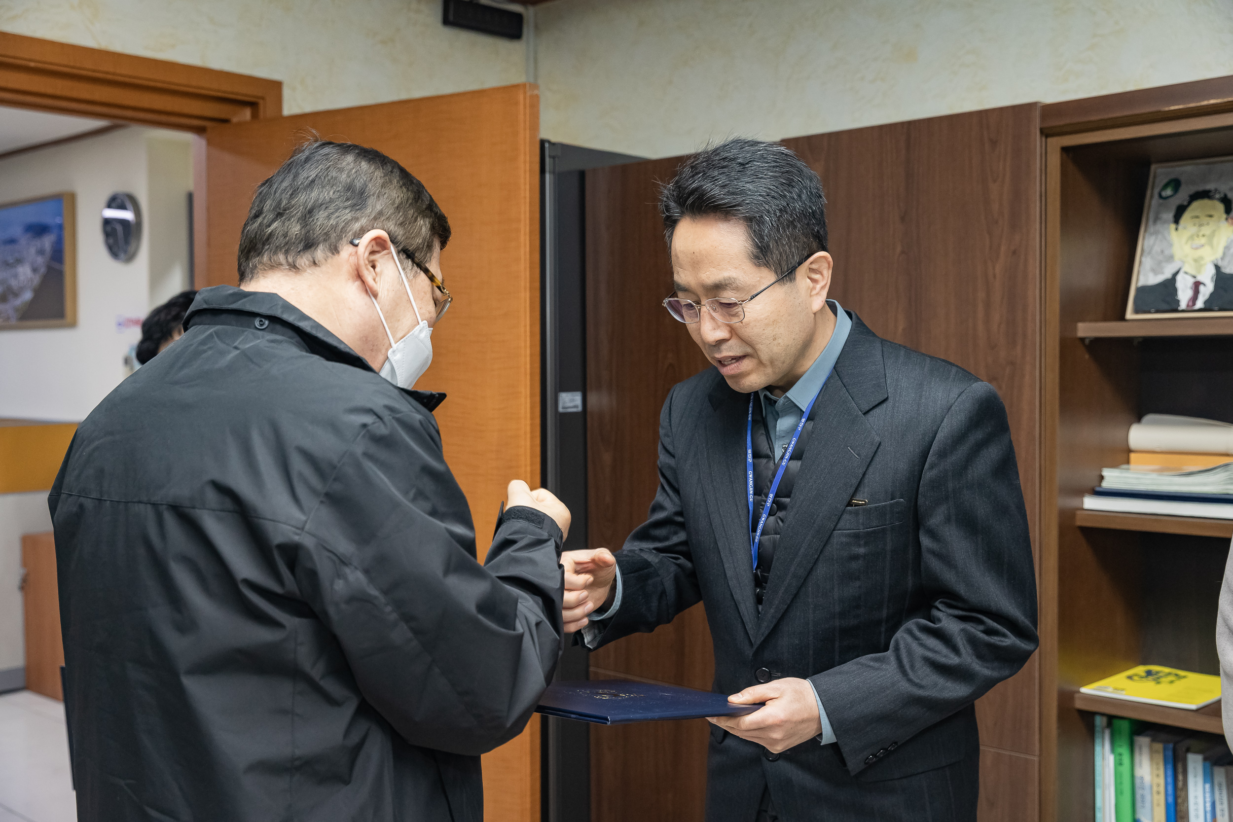 20250220-모범공무원 표창수여 20250220-7501_G_171408.jpg