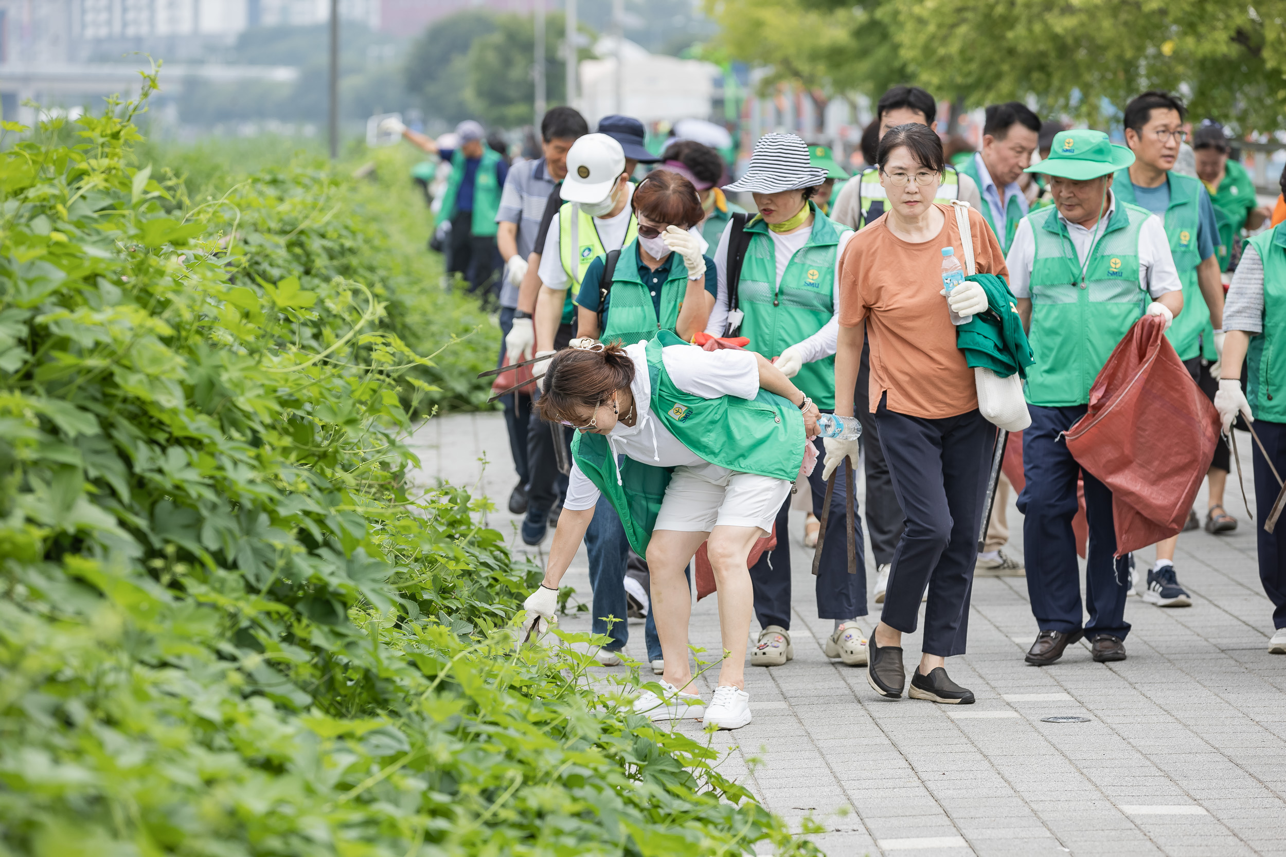 20240826-광진구새마을회 생명운동실천 중랑천변 환경정화활동 240826-0657_G_205830.jpg