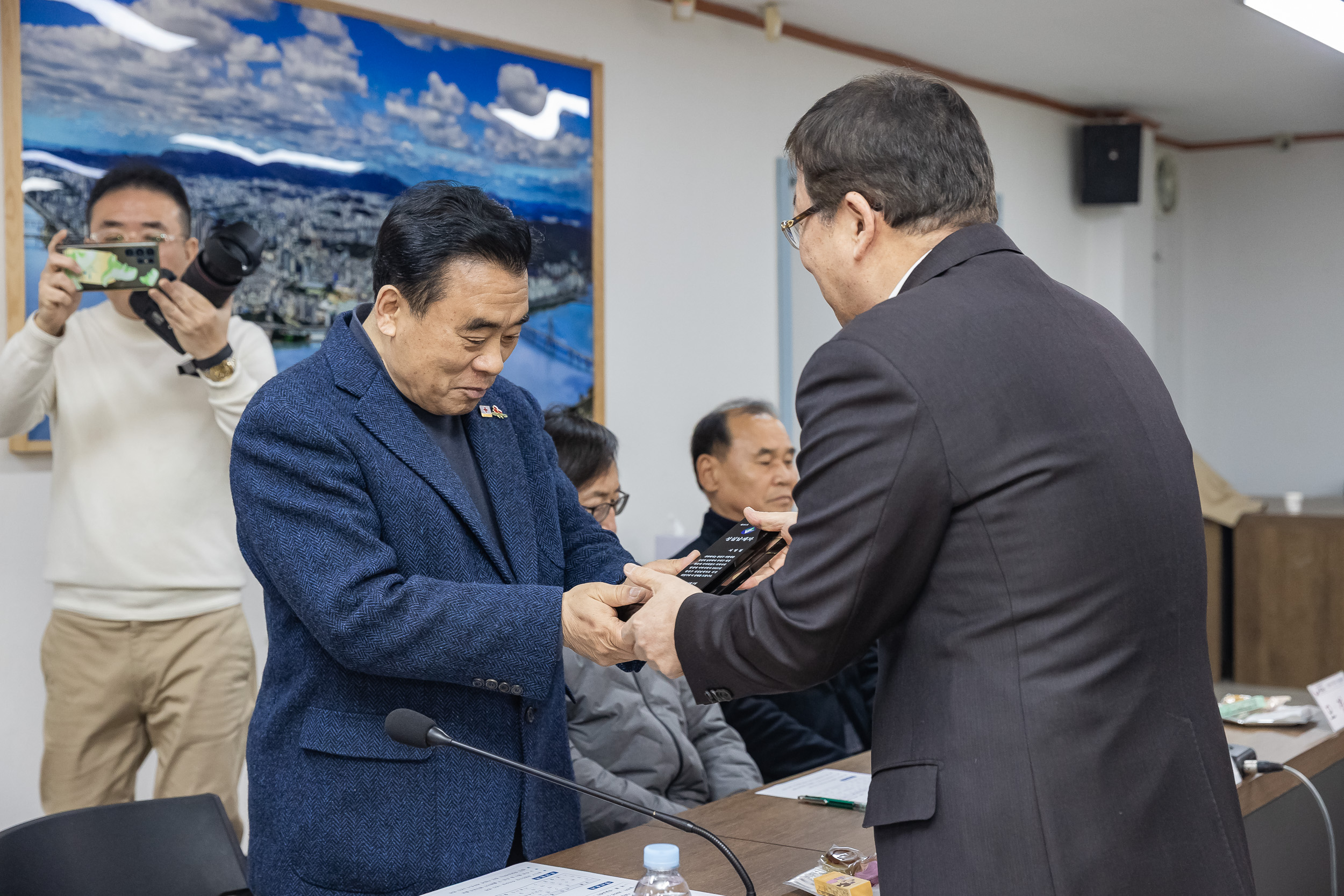 20250305-2025년 광진구 성실납세자 표창수여식 20250305-14033_L_201650.jpg