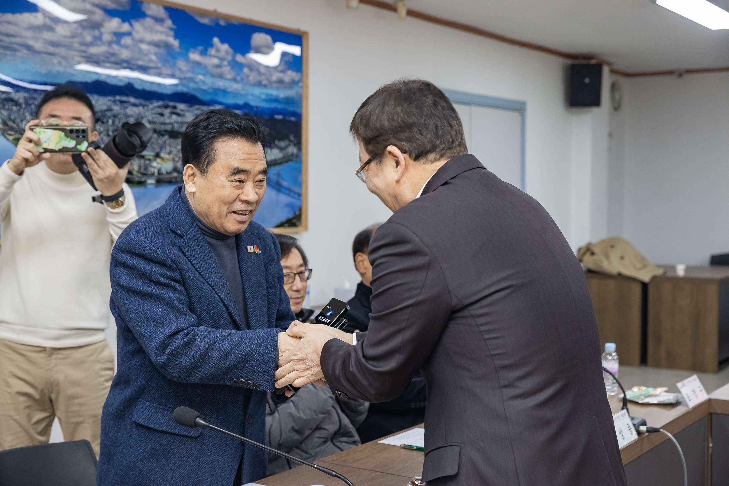 20250305-2025년 광진구 성실납세자 표창수여식 20250305-14047_L_201650.jpg