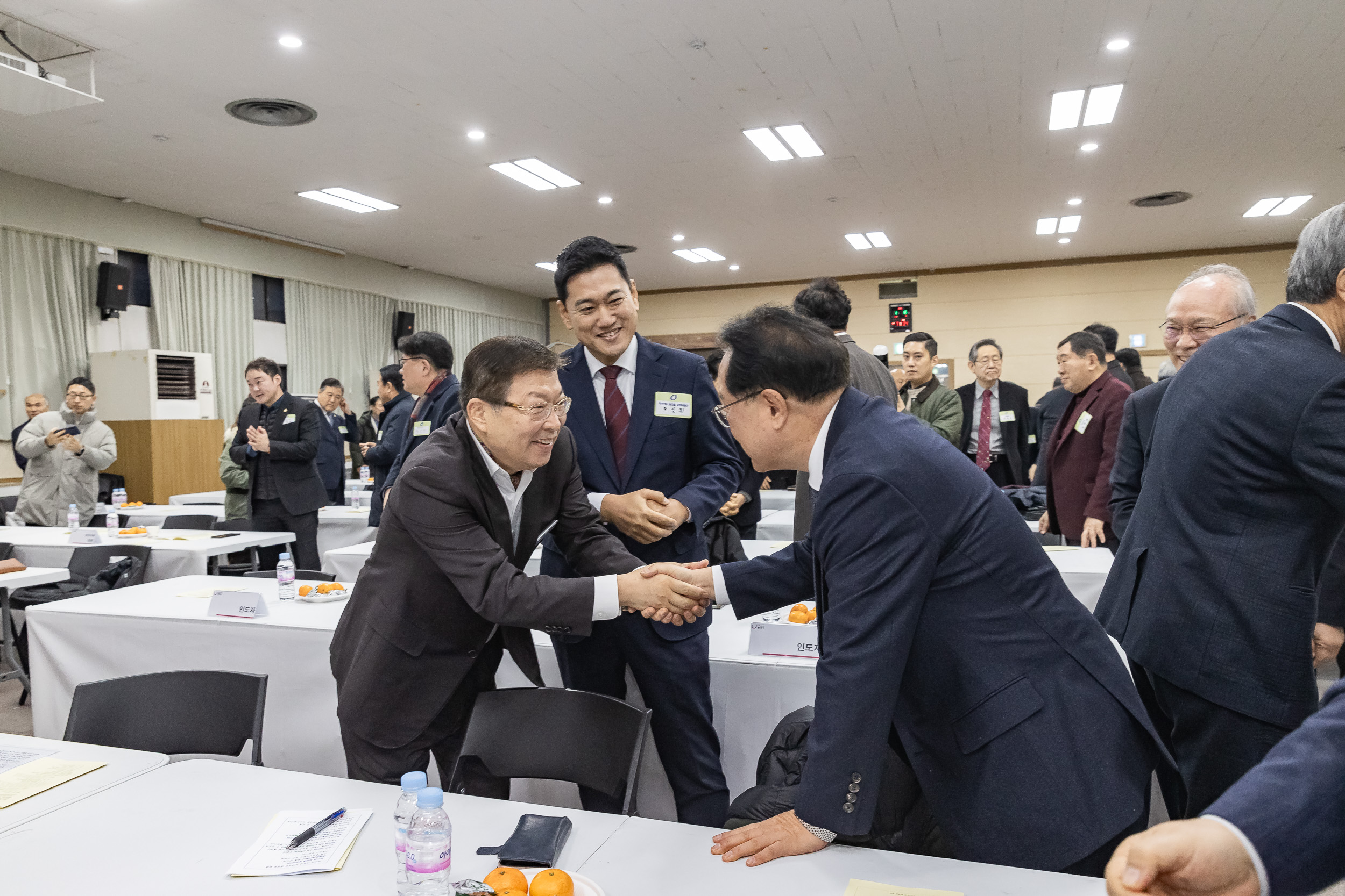 20250116-2025 광진구 신년하례예배 2025116_9375_G_211408.jpg