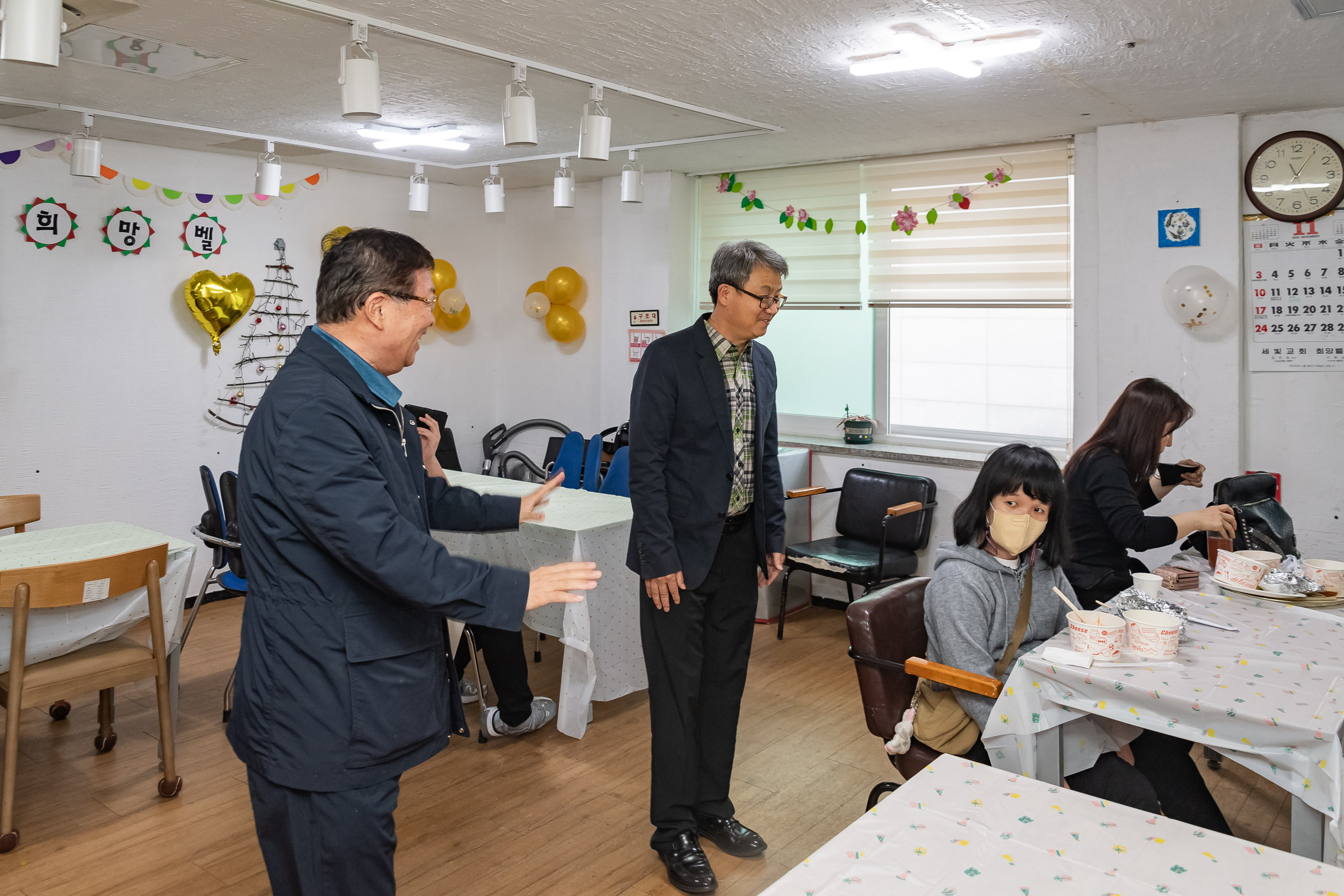 20241116-희망벨 페스티벌(일일찻집) 20241116_5093_G_141055.jpg