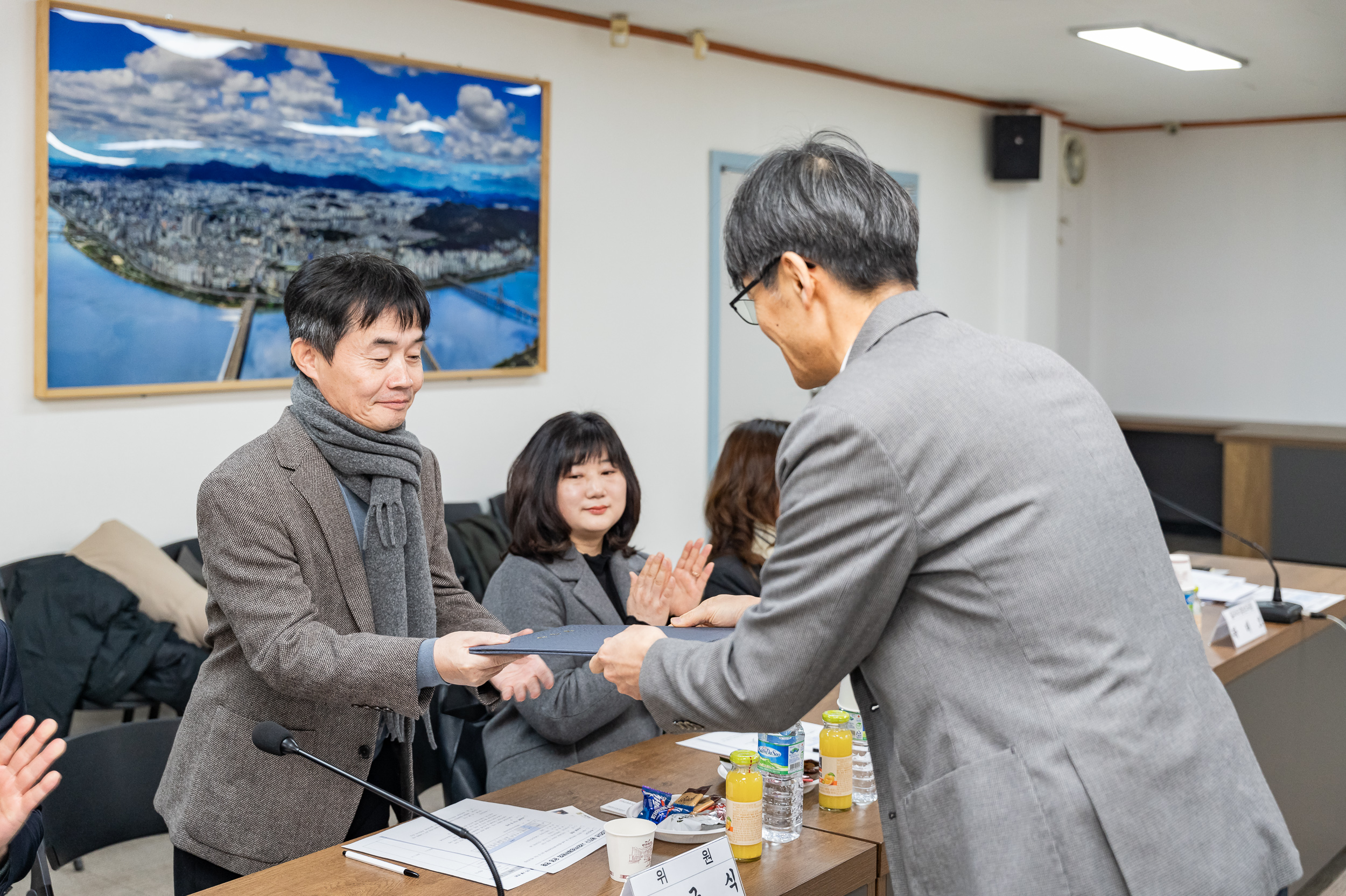 20250221-광진구 사회적경제위원회 신규위원 위촉식 20250221-8174_L_131753.jpg
