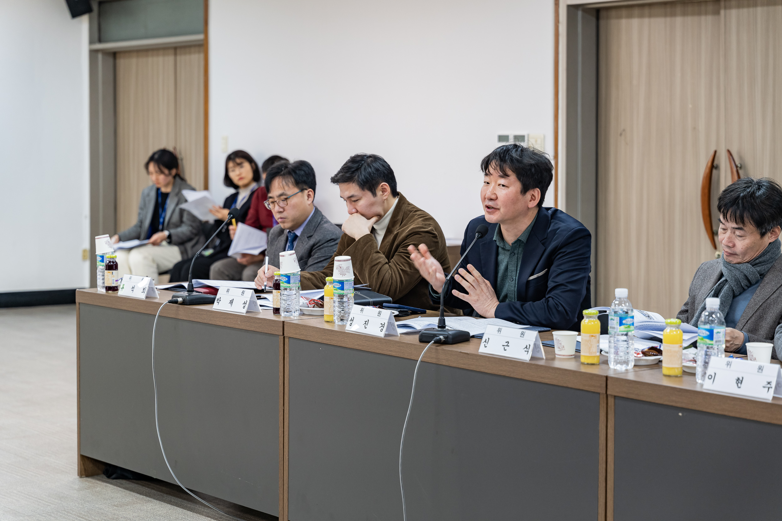 20250221-광진구 사회적경제위원회 신규위원 위촉식 20250221-8435_L_131757.jpg