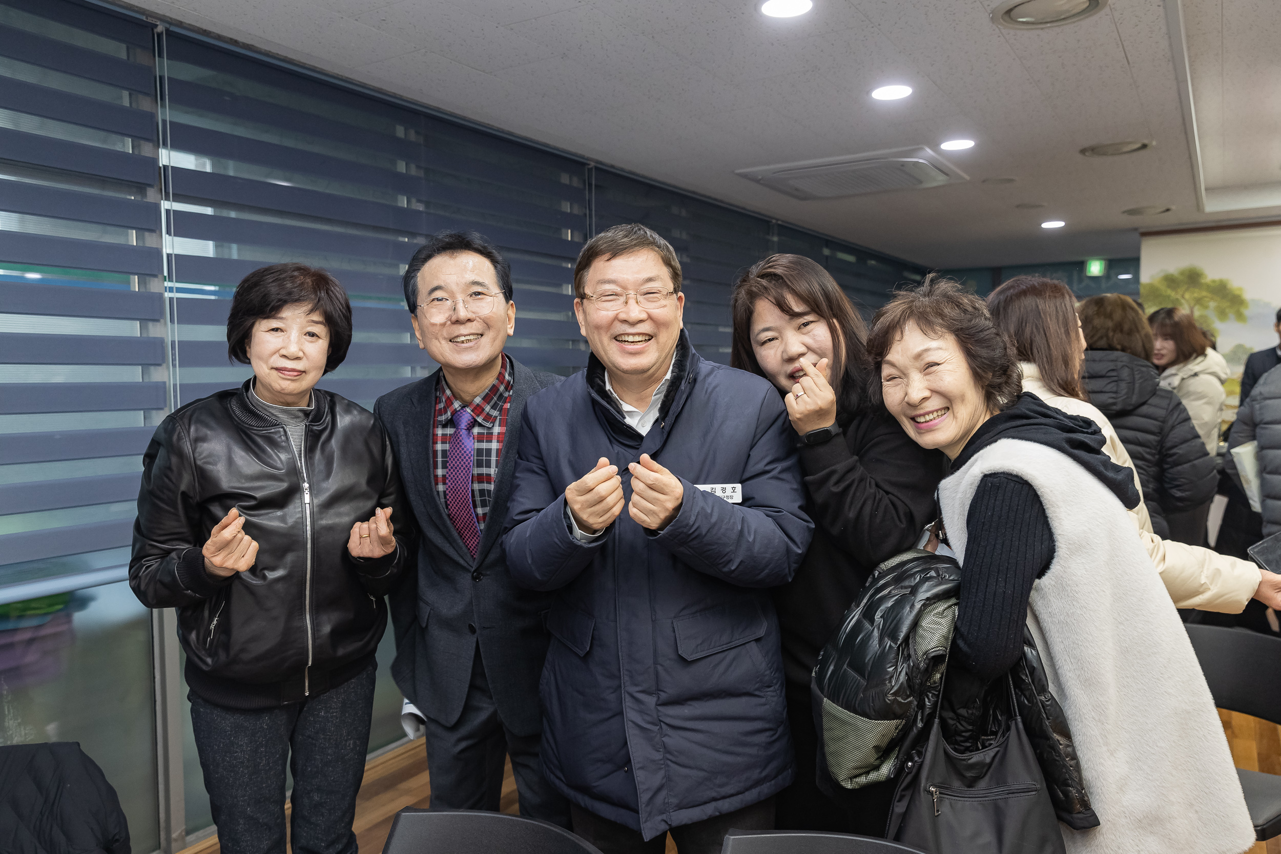 20250213-제5회 중곡장학회 장학금 전달식 20250213-7614-제5회 중곡장학회 장학금 전달식_G_142504.jpg