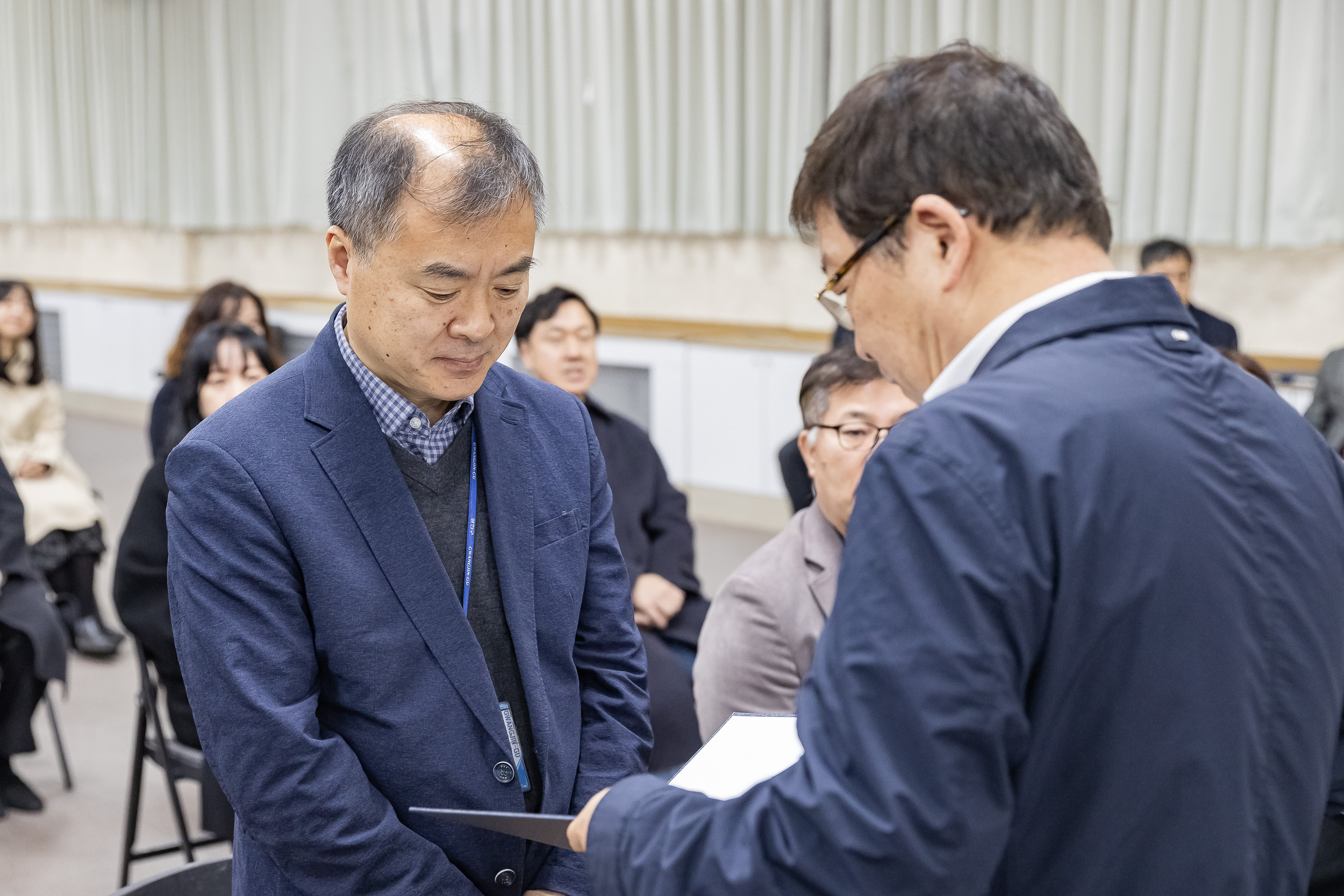 20241230-2025년 상반기 정기인사 발령장 수여식 20241230_9176_G_132724.jpg