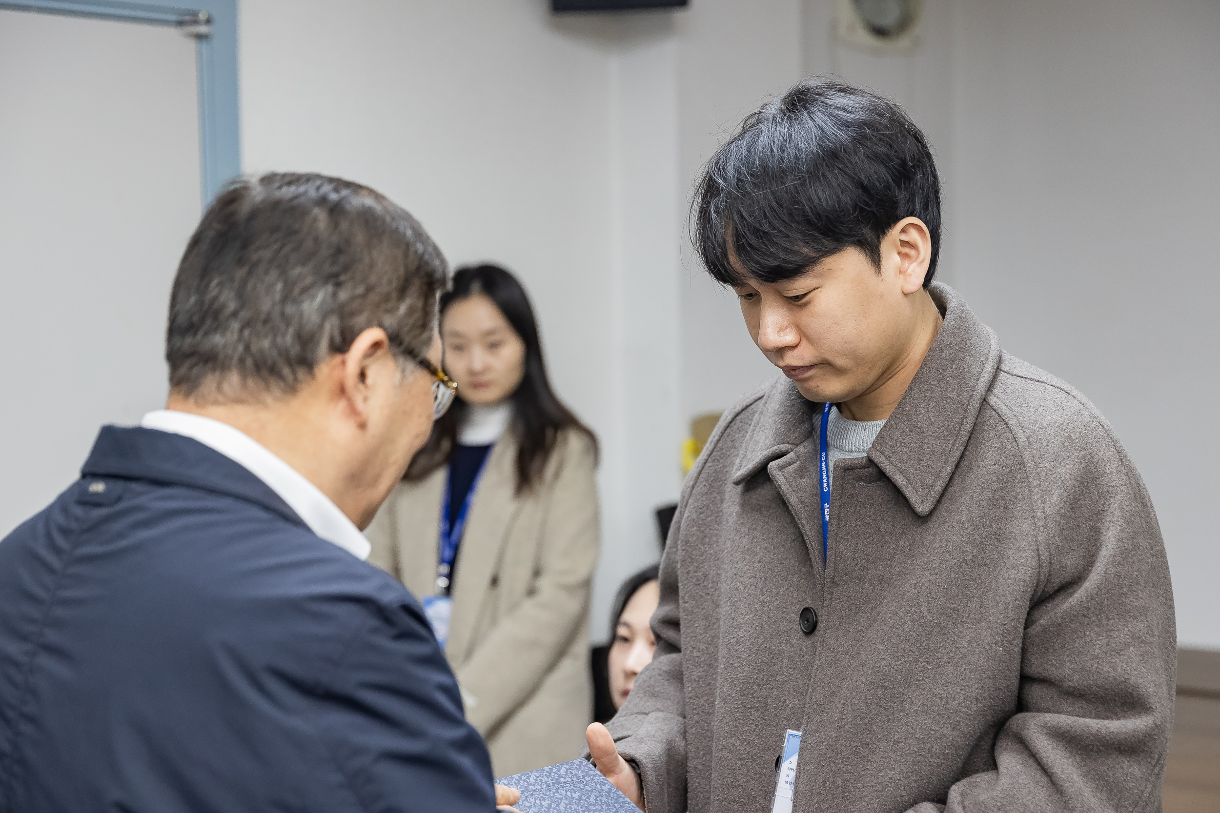 20250120-2025년 상반기 6급이하 기술직 정기인사 발령장 수여식 2025120_2112_G_212849.jpg