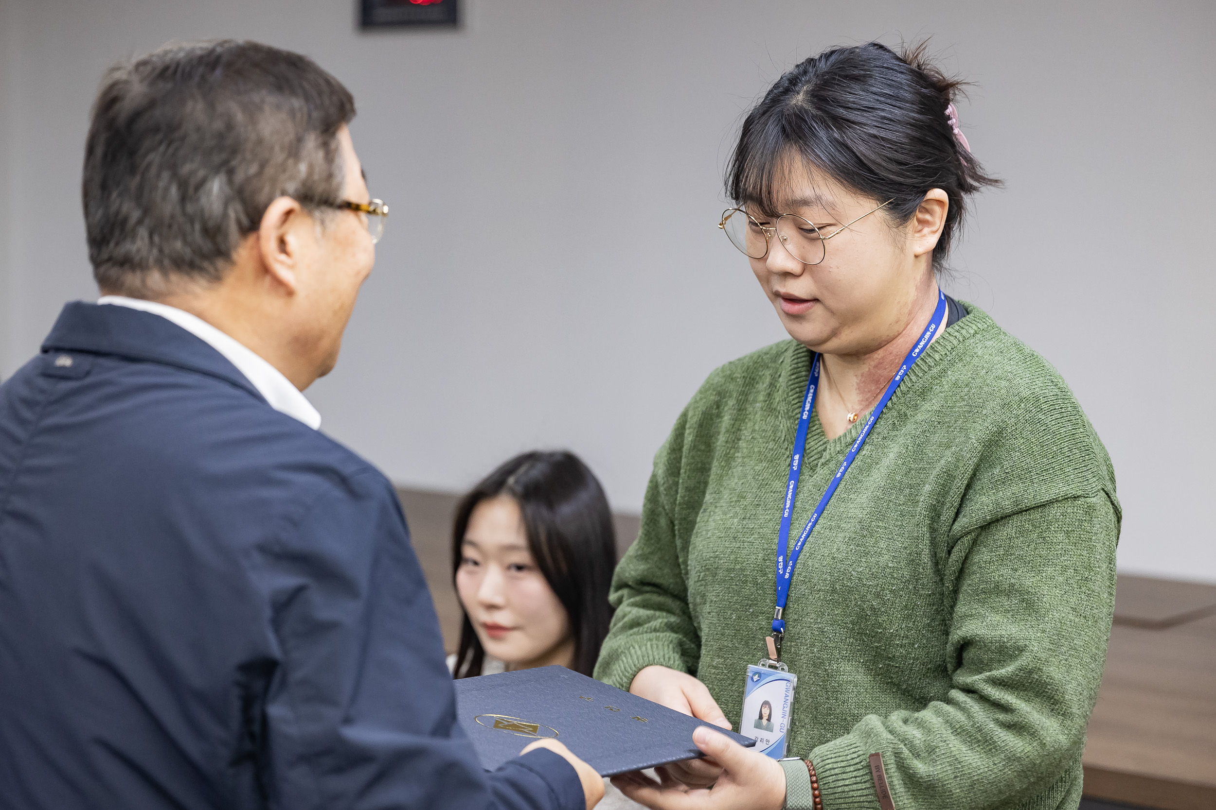 20250120-2025년 상반기 6급이하 기술직 정기인사 발령장 수여식 2025120_2153_G_212850.jpg