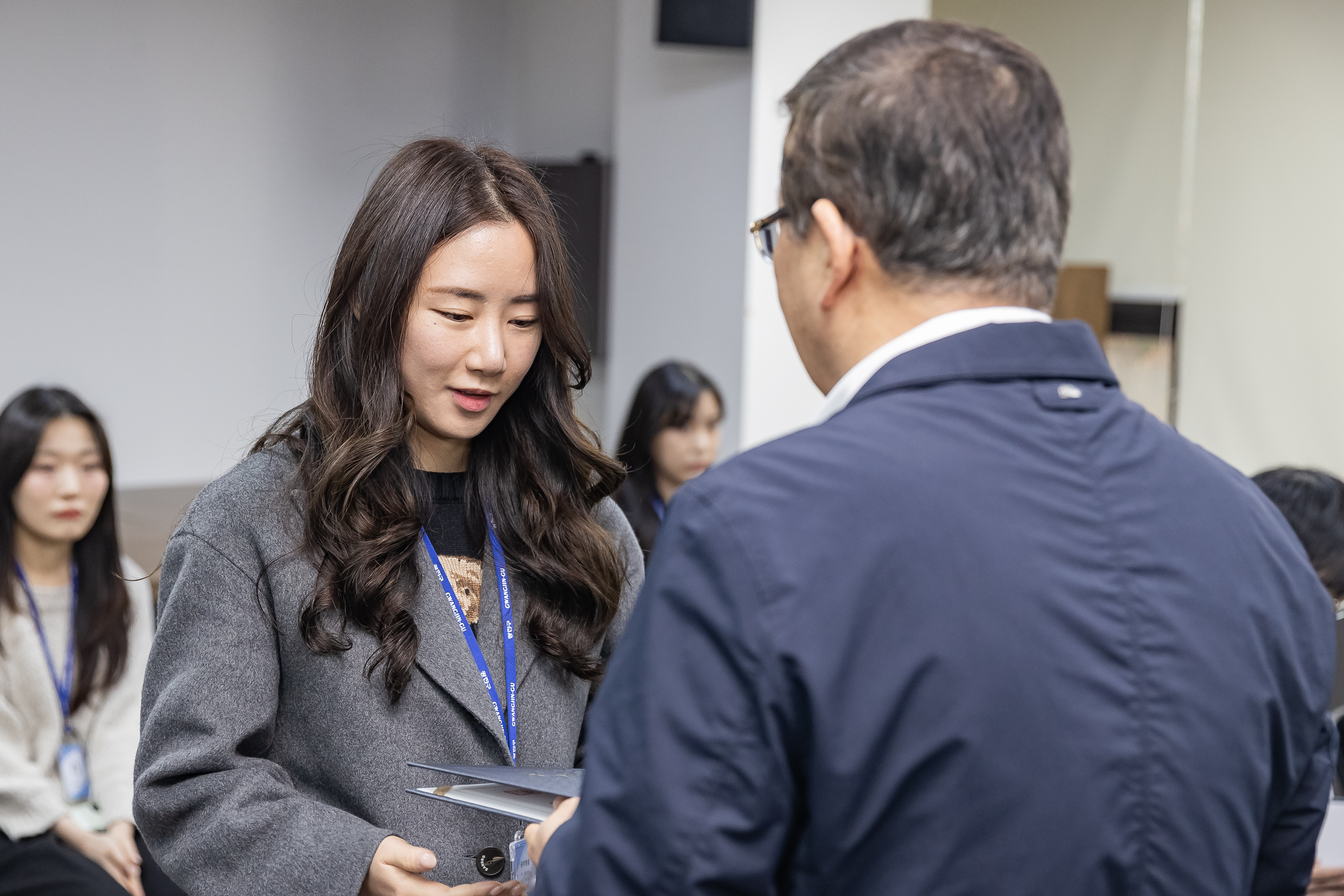 20250120-2025년 상반기 6급이하 기술직 정기인사 발령장 수여식 2025120_2067_G_212847.jpg
