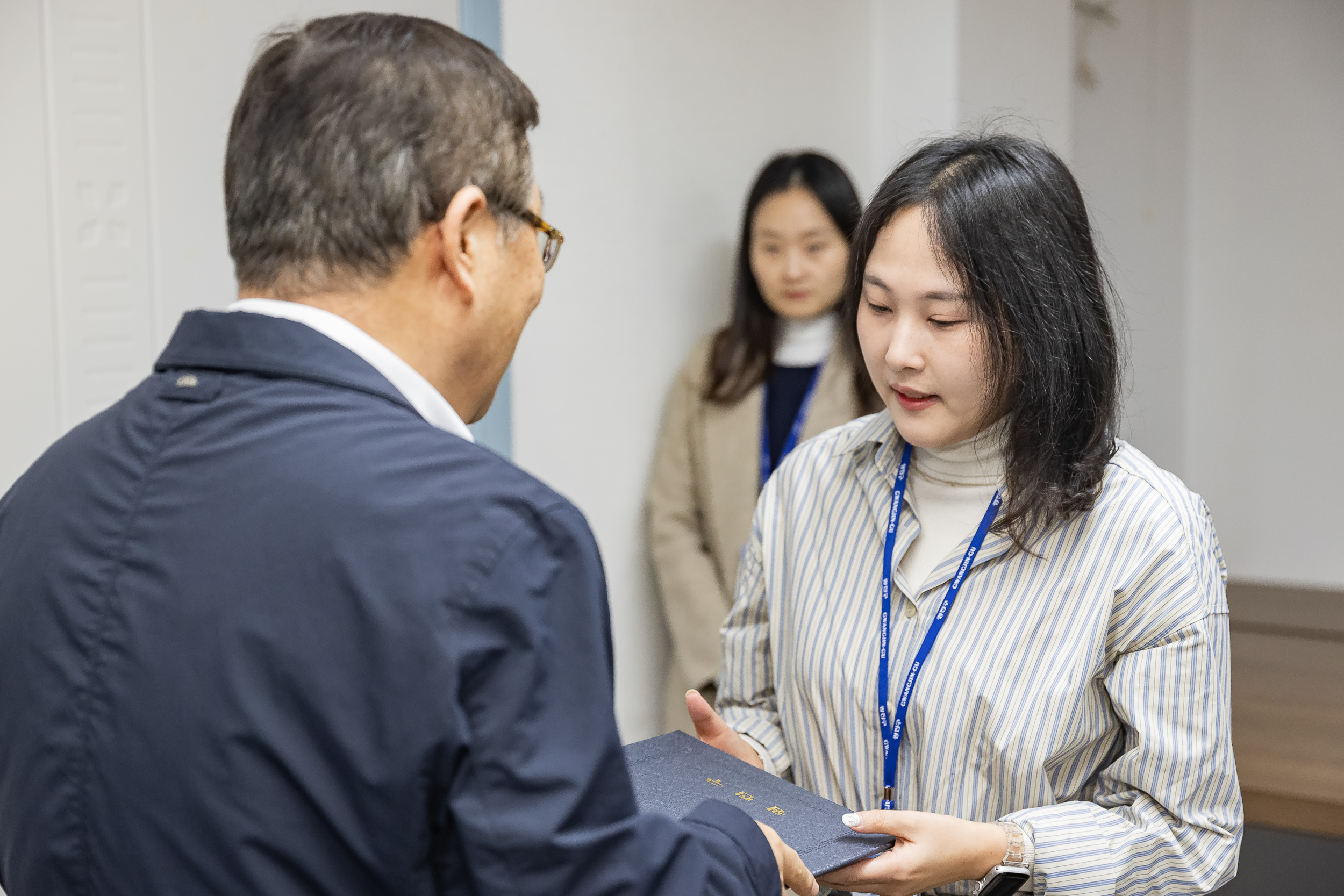 20250120-2025년 상반기 6급이하 기술직 정기인사 발령장 수여식 2025120_2105_G_212849.jpg