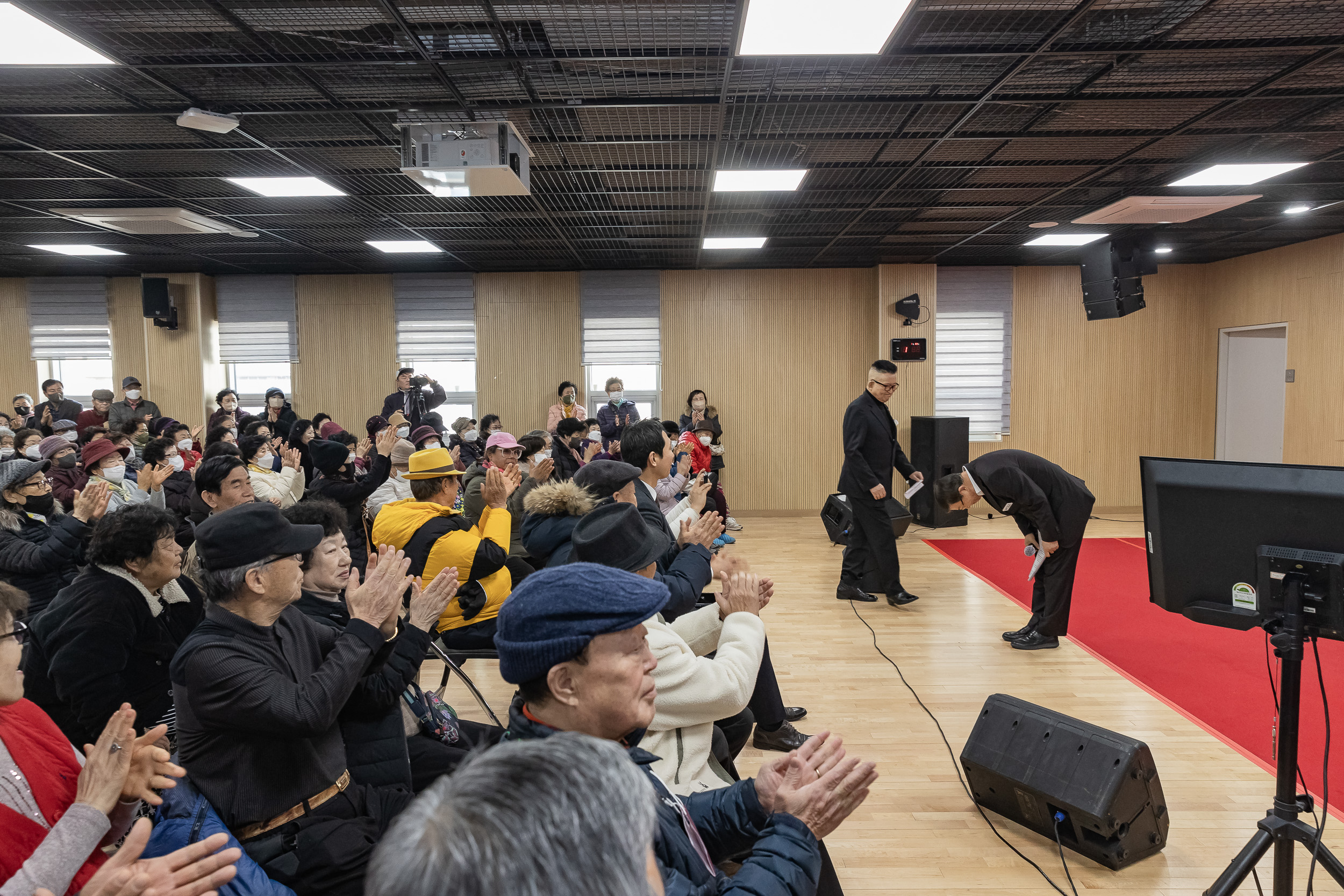 20250122-2025년 새해맞이 효사랑 경로잔치 2025122_8039_G_140628.jpg