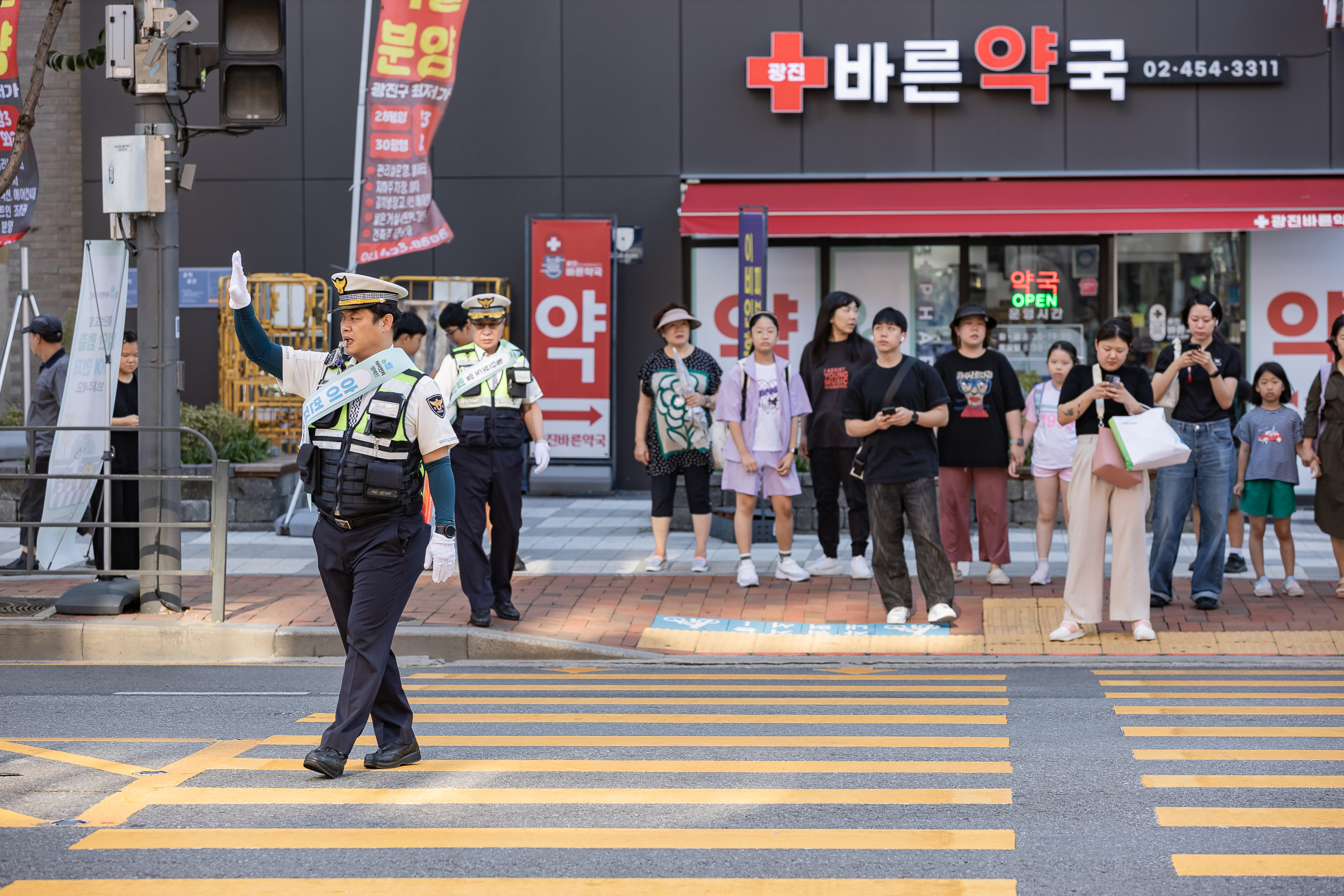 20240904-아이먼저 어린이 교통안전 캠페인 240904-0133_G_111815.jpg