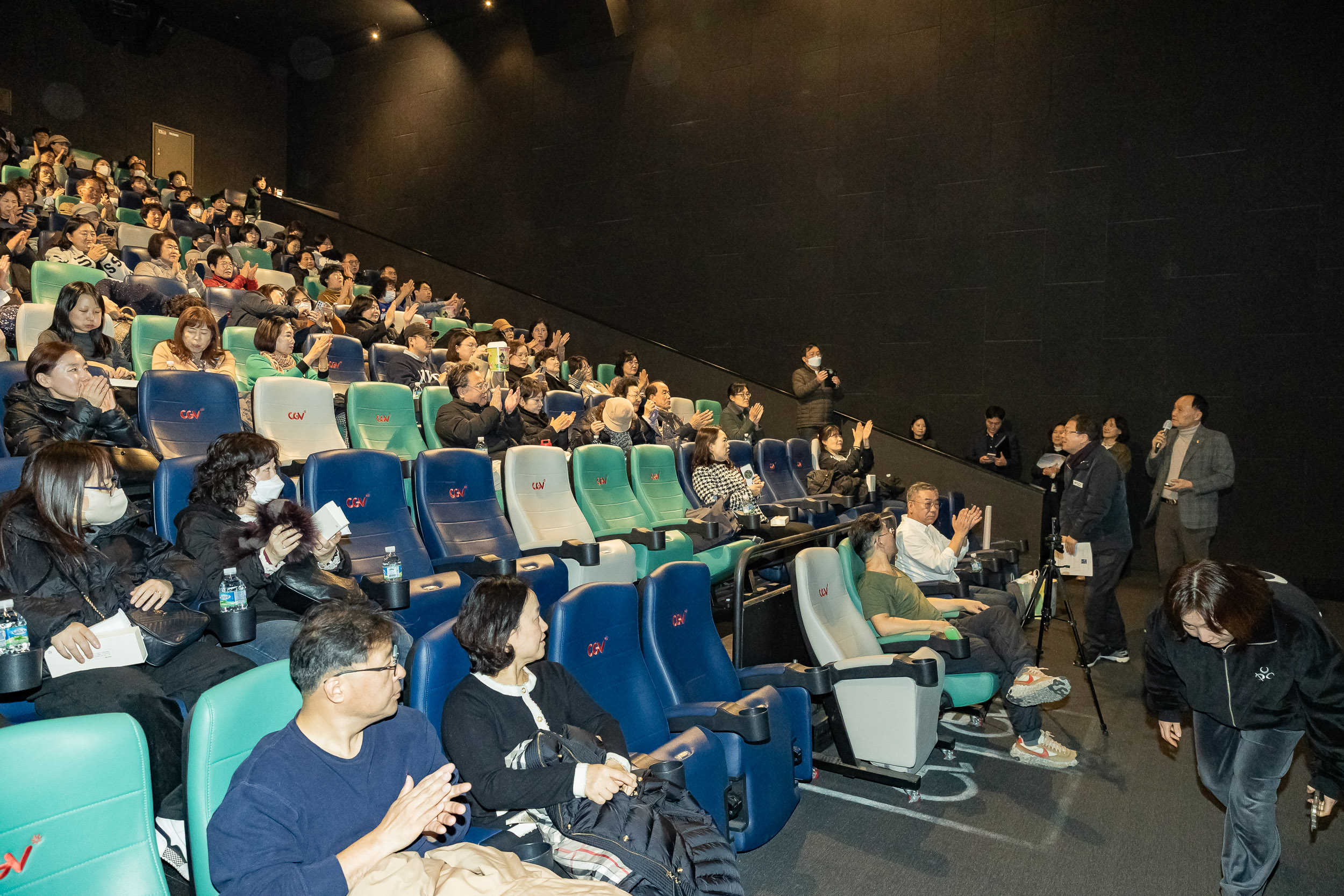 20251127-광진구노동복지센터 문화영화제 20251127-17771_L_130333.jpg