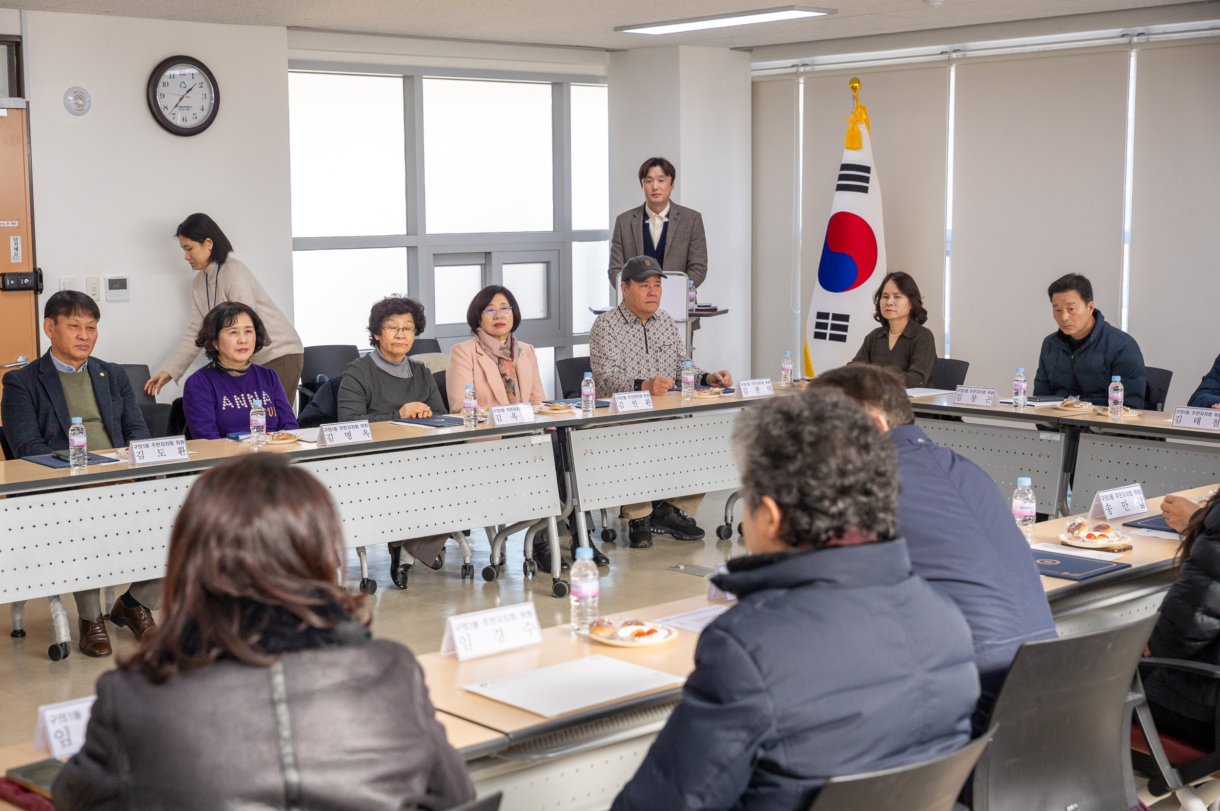 20260209-구의1동 주민자치회 위원 위촉장 수여식 20260209-16627_L_210403.jpg