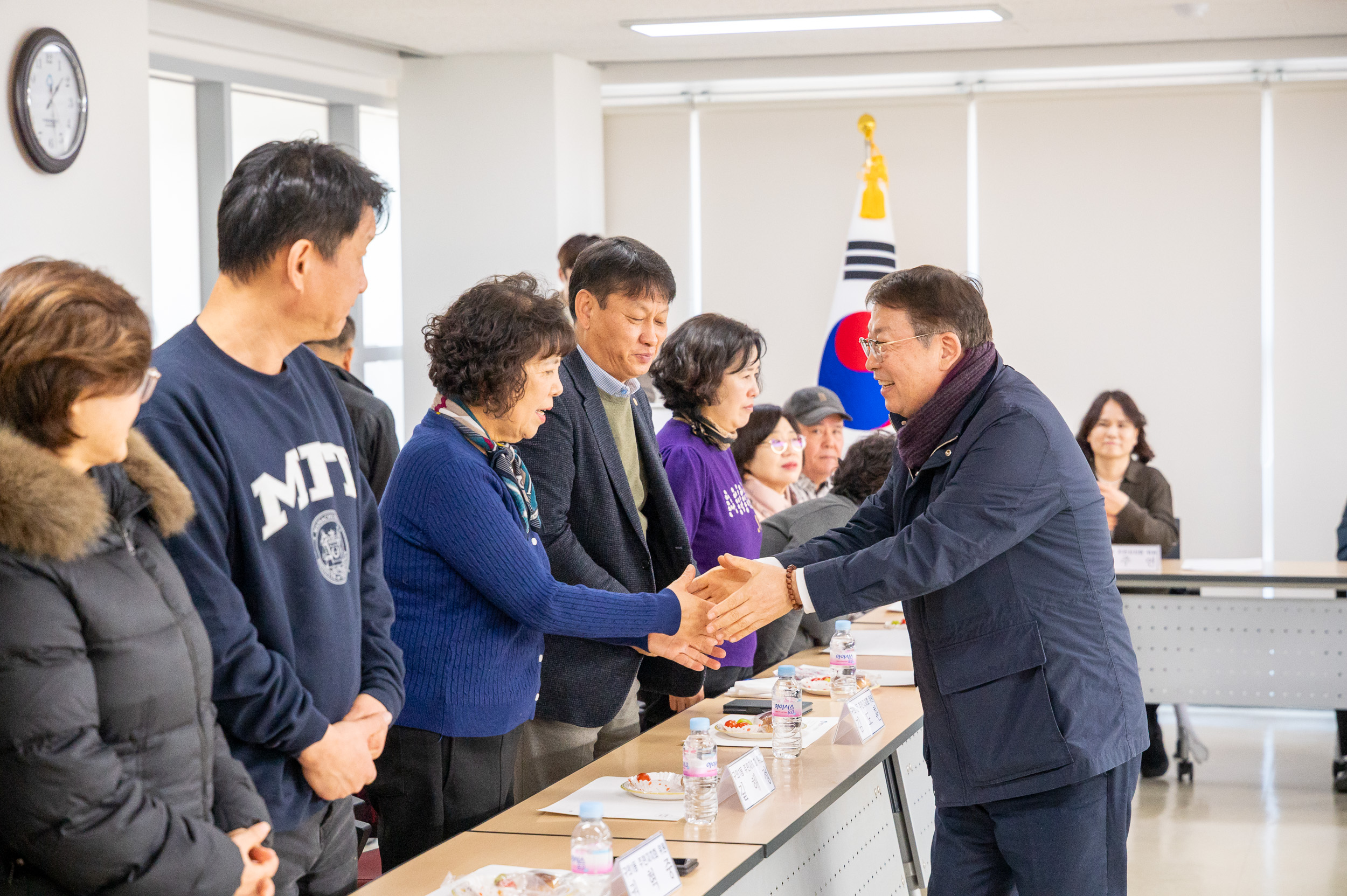 20260209-구의1동 주민자치회 위원 위촉장 수여식 20260209-16386_L_210401.jpg