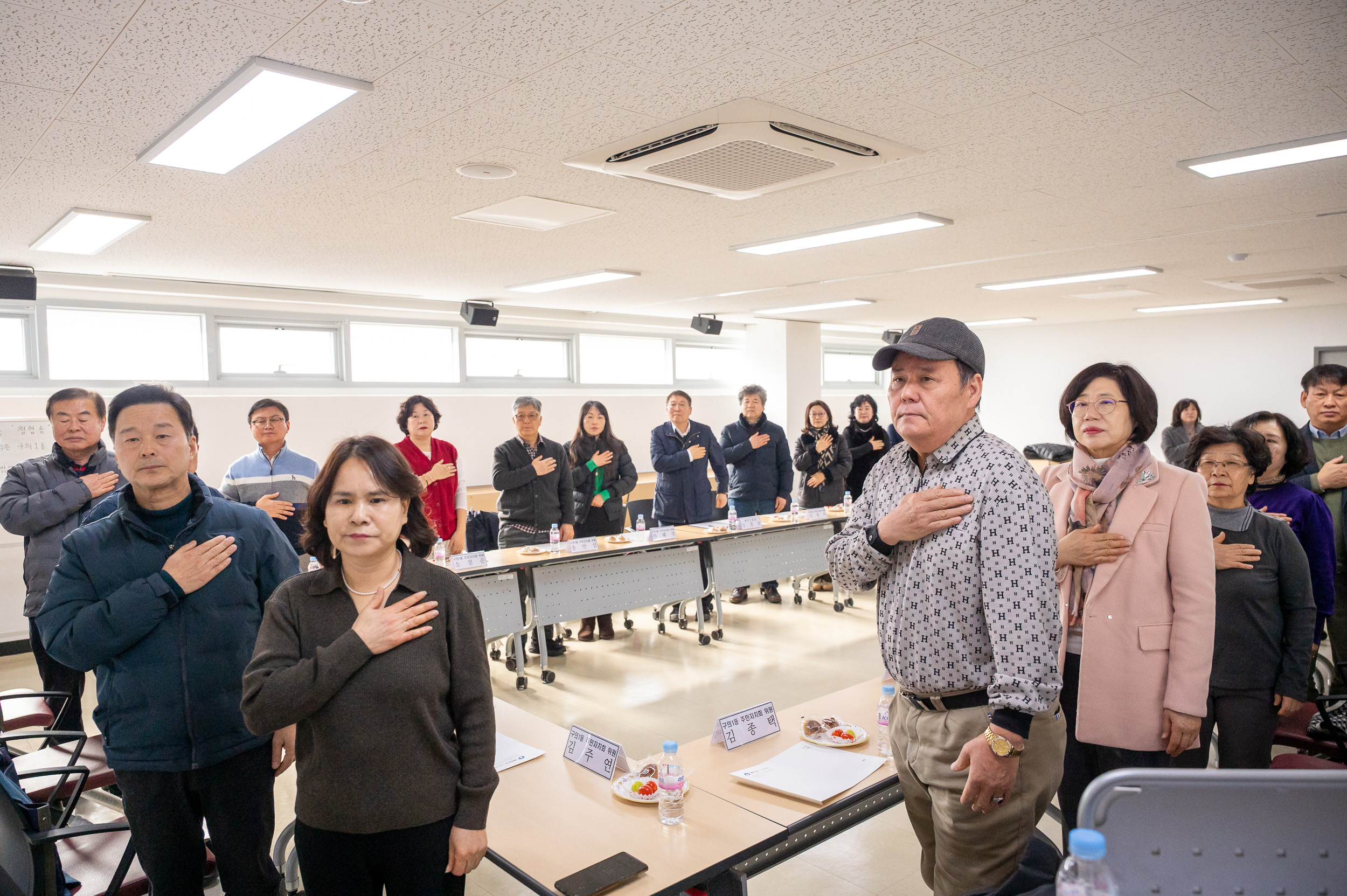 20260209-구의1동 주민자치회 위원 위촉장 수여식 20260209-16395_L_210401.jpg