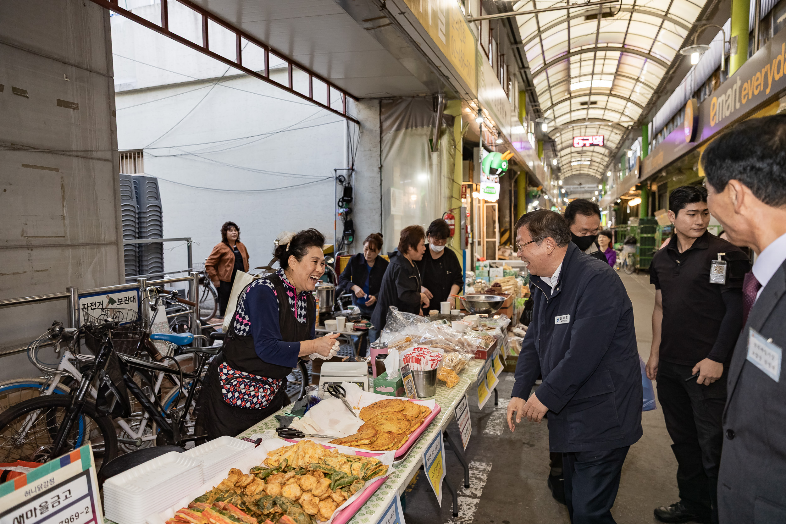 20251024-제3회 중곡제일시장 황금맥주축제 20251024-68961_L_174059.jpg