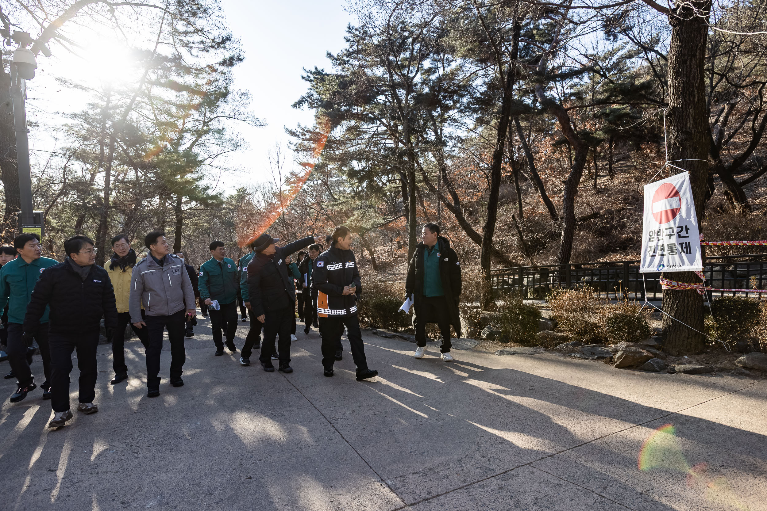 20251231-행정안전부 차관 아차산 해맞이 축제 현장방문 20251231-58366_L_164539.jpg