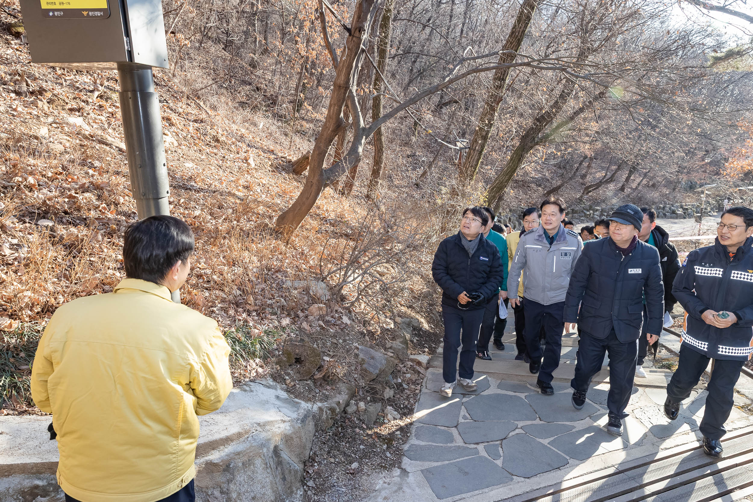 20251231-행정안전부 차관 아차산 해맞이 축제 현장방문 20251231-58396_L_164539.jpg