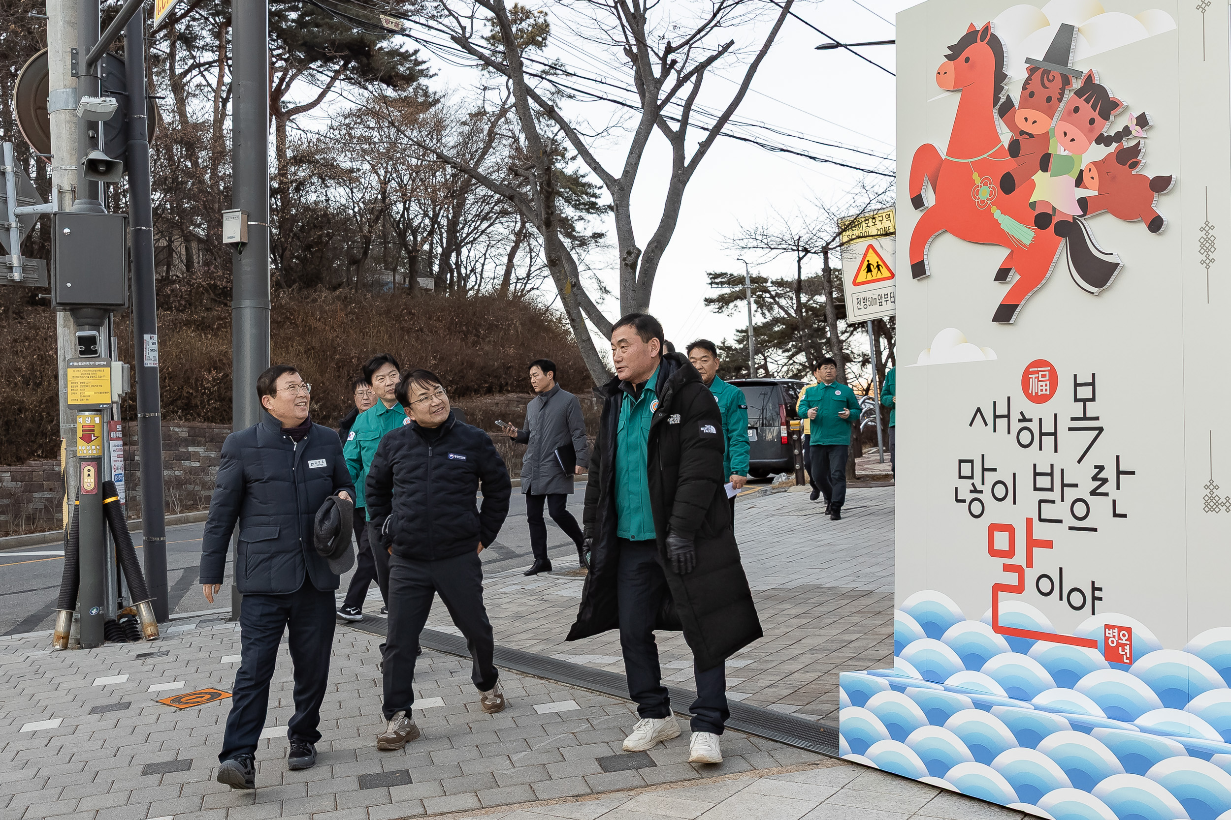 20251231-행정안전부 차관 아차산 해맞이 축제 현장방문 20251231-58657_L_164540.jpg