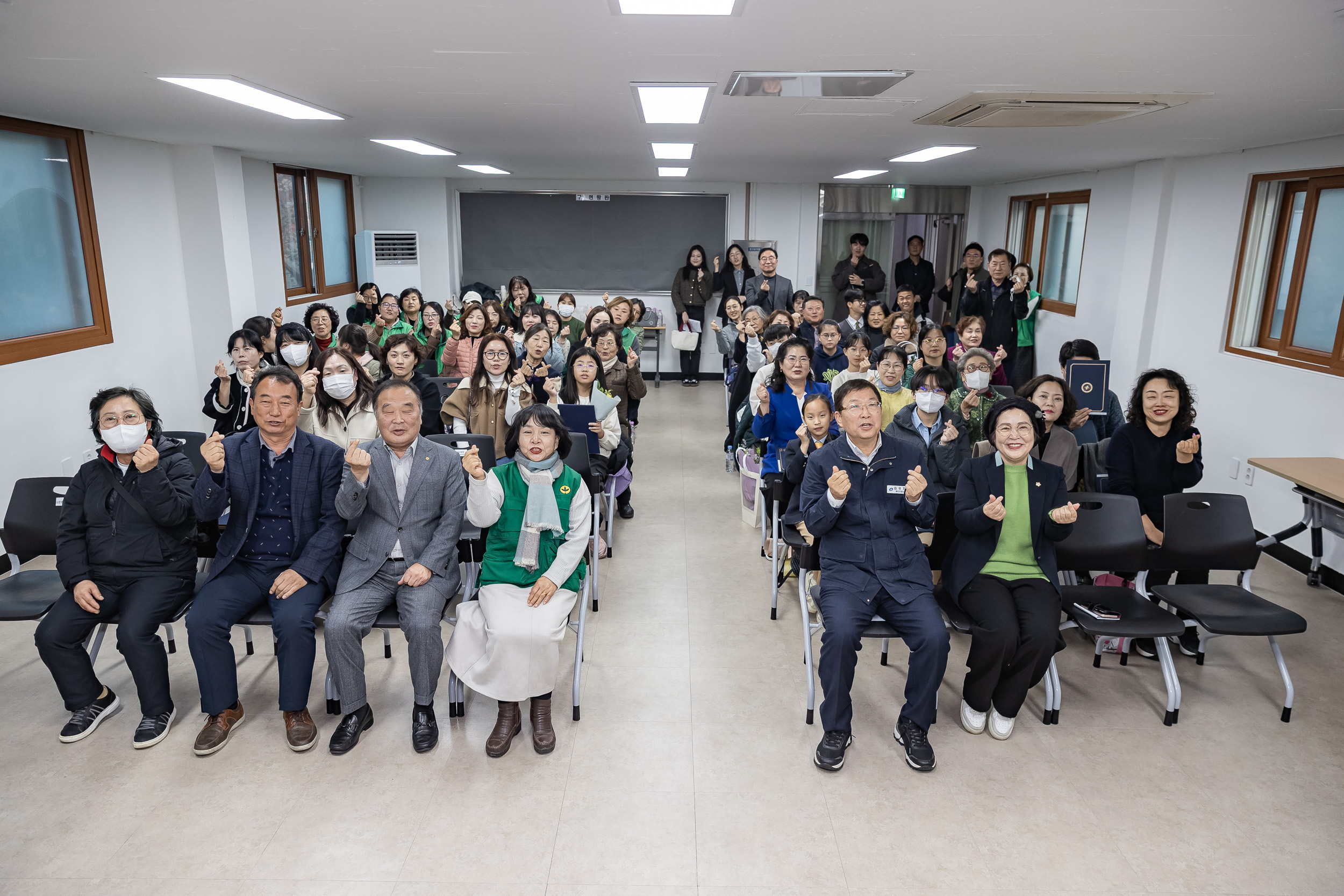 20251120-제30회 광진구민 독서경진대회 시상식 20251120-11331_L_085533.jpg